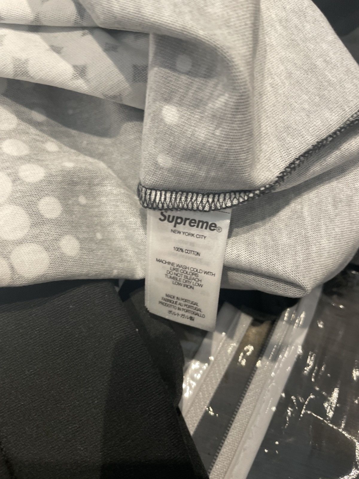 Supreme Supreme Half Tone S/S Top Black 2XL Size US XXL / EU 58 / 5 - 4 Thumbnail