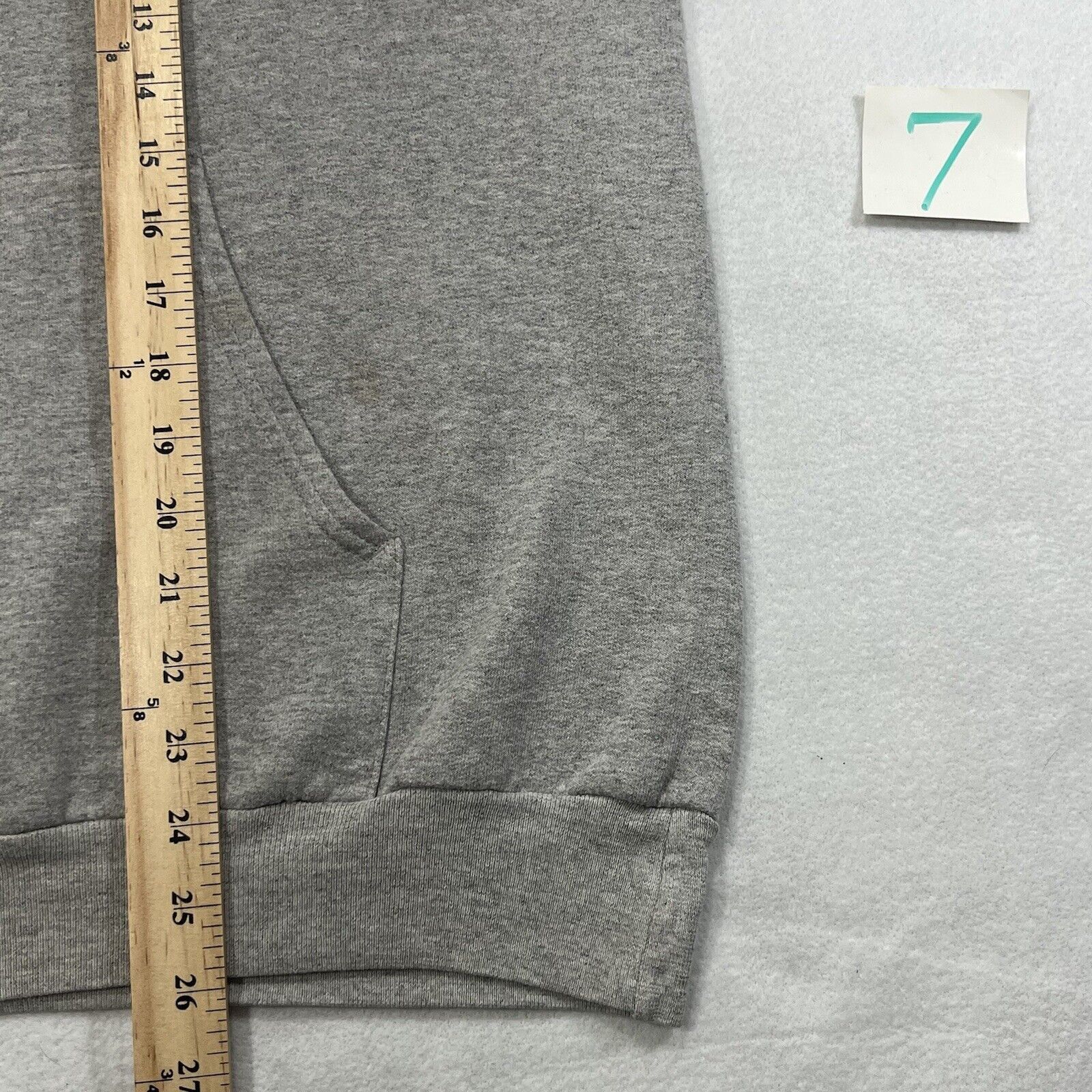 Disney Disney World Fleece Pullover Hoodie Epcot World Showcase Size L / US 10 / IT 46 - 8 Thumbnail