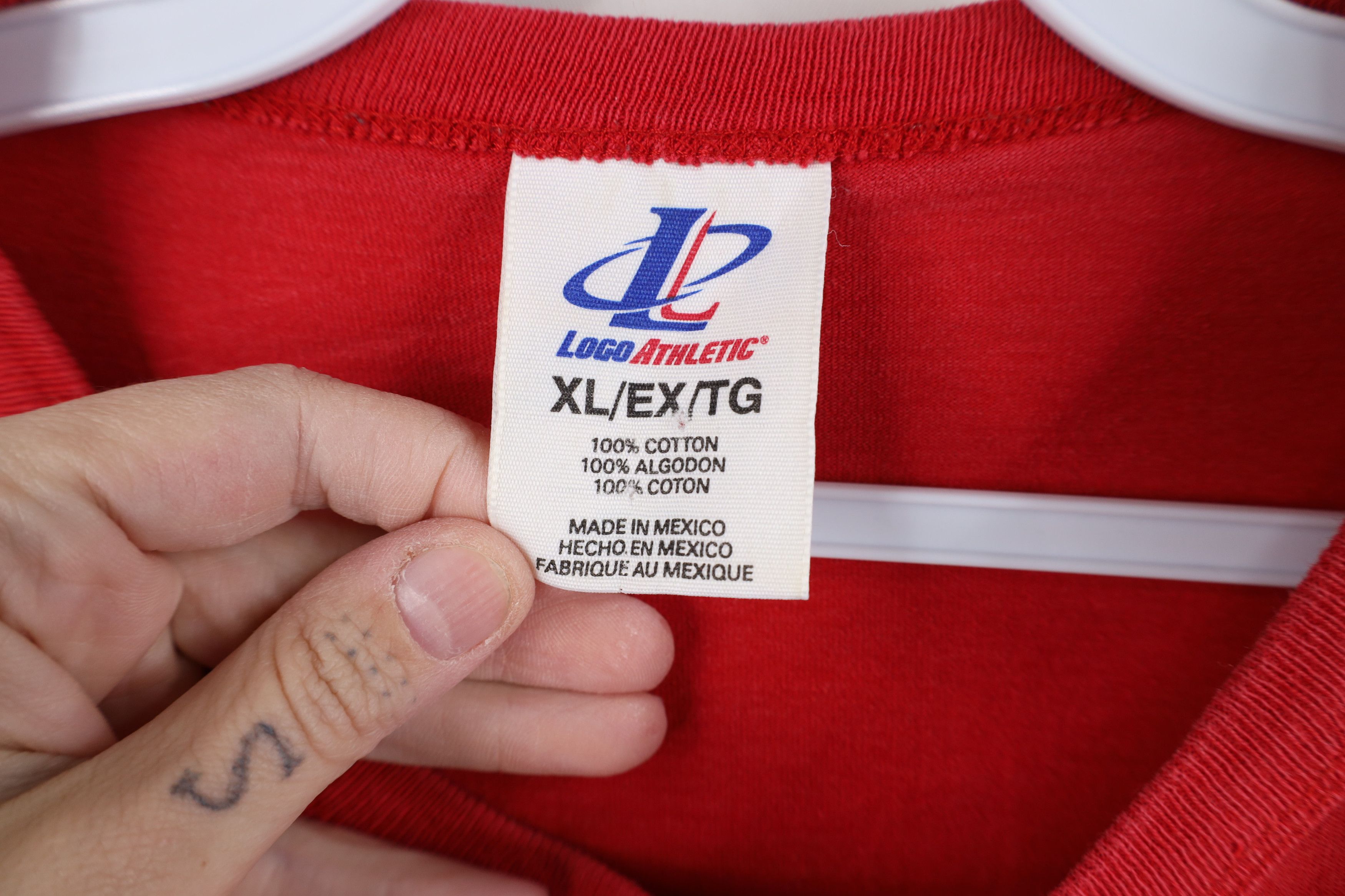Vintage Vintage 90s Spell Detroit Red Wings Hockey T-Shirt Cotton Size US XL / EU 56 / 4 - 5 Thumbnail