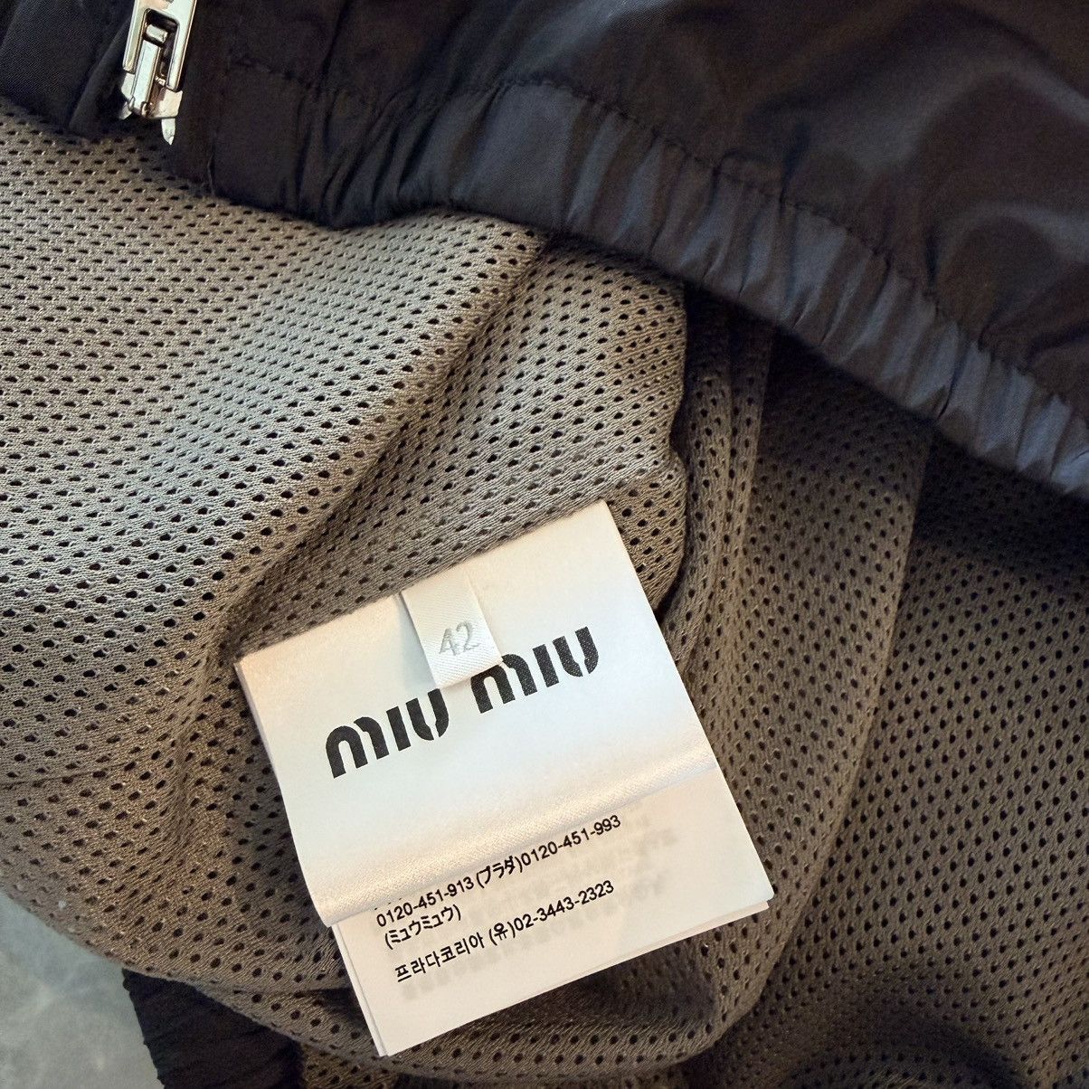Miu Miu Miumiu logo oversize track jacket 42 Size US L / EU 52-54 / 3 - 10 Thumbnail