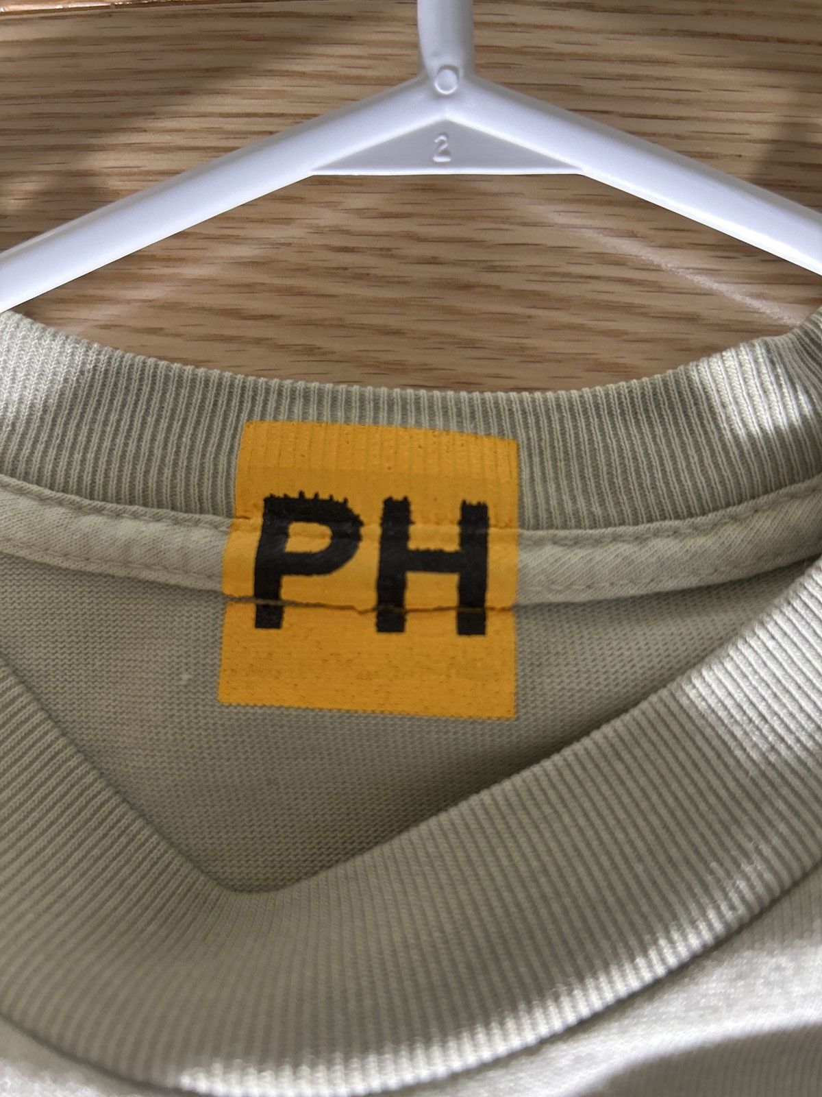 Yeezy Yeezy x Pornhub Riley Reid 2018 PH awards Long Sleeve Size US M / EU 48-50 / 2 - 4 Thumbnail