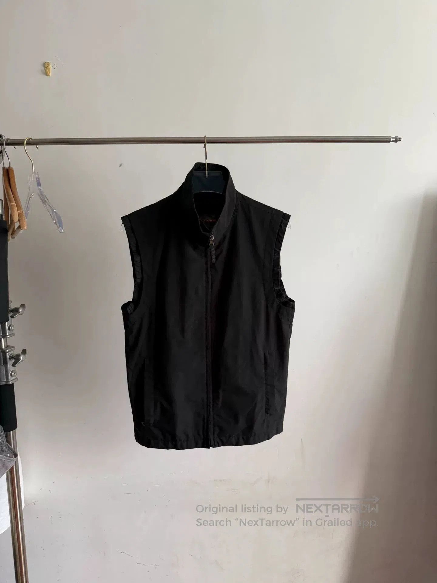 Prada Prada Nylon Vest with Red Label. Size US M / EU 48-50 / 2 - 1 Thumbnail