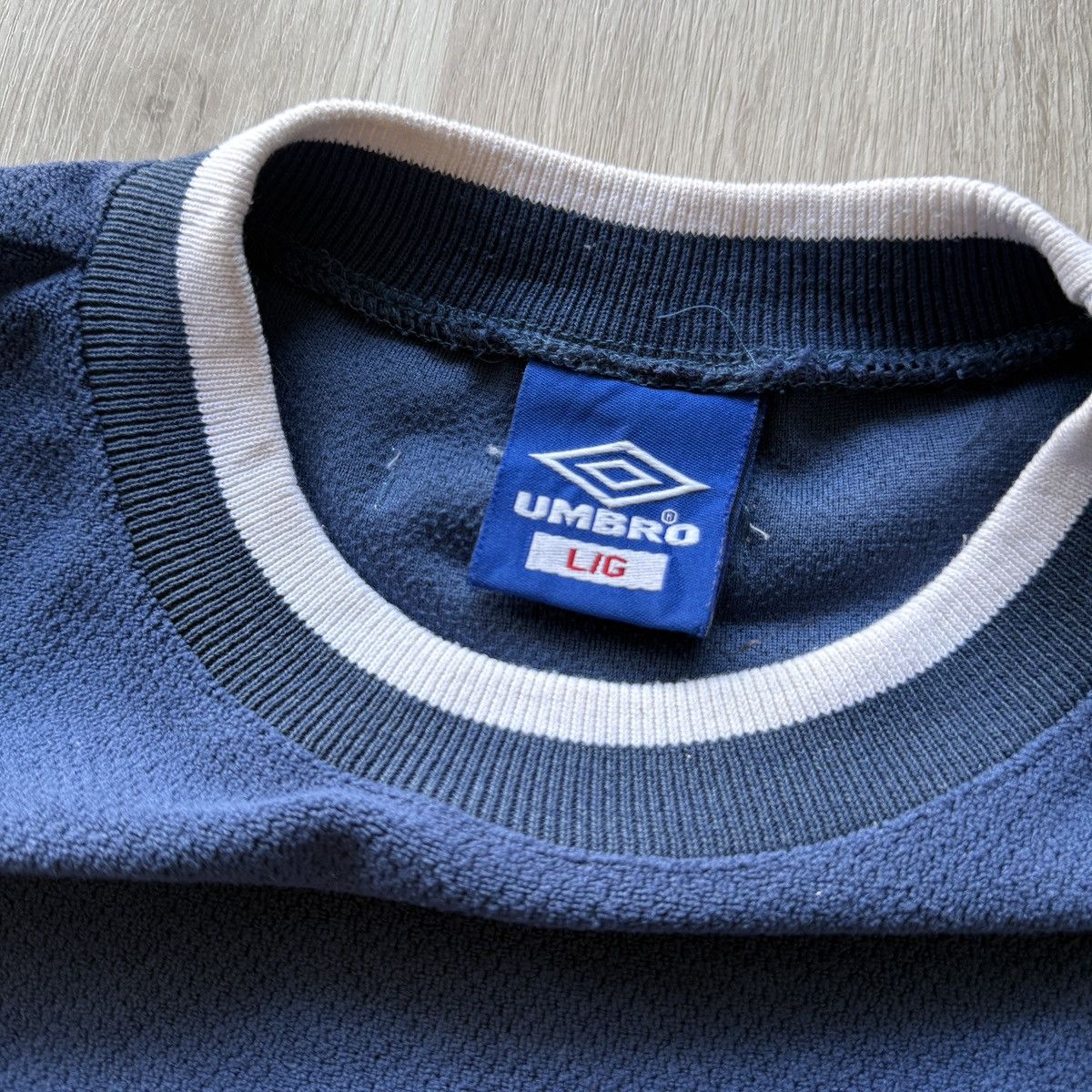 Umbro Vintage Umbro Sweatshirt Size US L / EU 52-54 / 3 - 5 Thumbnail