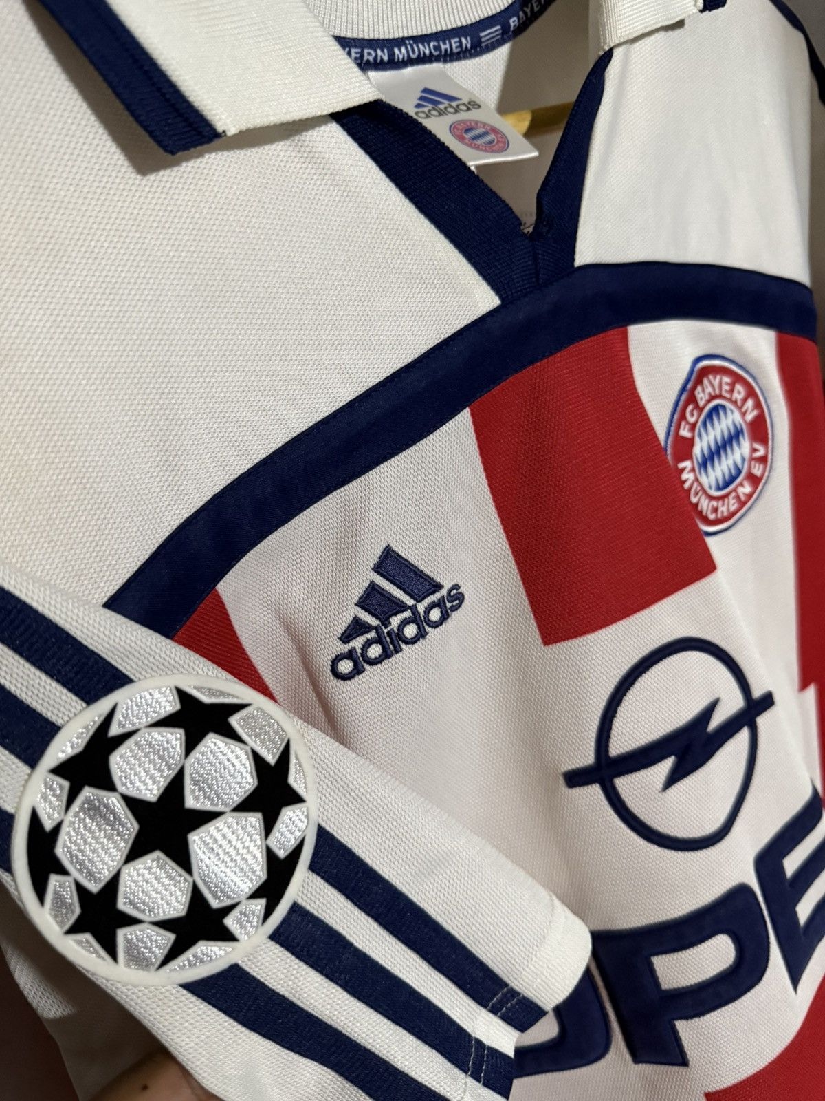 Adidas BAYERN MUNICH JERSEY Size US L / EU 52-54 / 3 - 4 Thumbnail