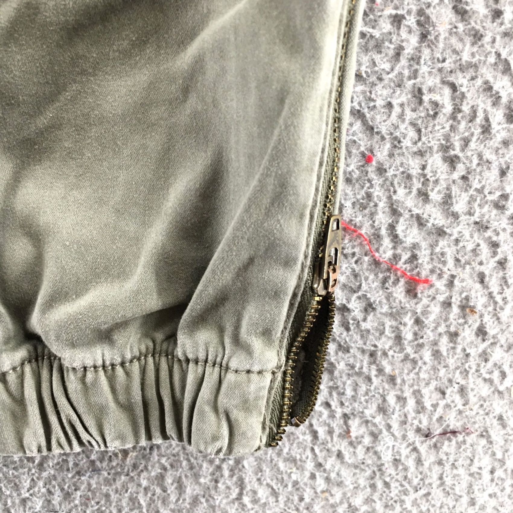 American Eagle Outfitters American Eagle Outfitters Utility Jogger Pants Womens 4R Gray Mid Rise Slim Jegging Style Size 27" / US 4 / IT 40 - 6 Thumbnail