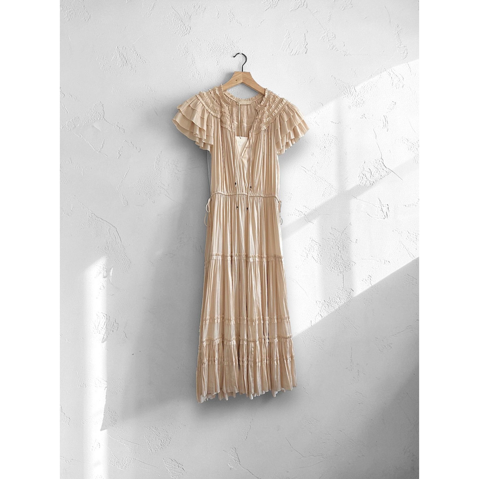 Ulla Johnson Ulla Johnson Isadora Plisse Midi Dress Dawn Cream Size 2 NWT Size XS / US 0-2 / IT 36-38 - 1 Thumbnail