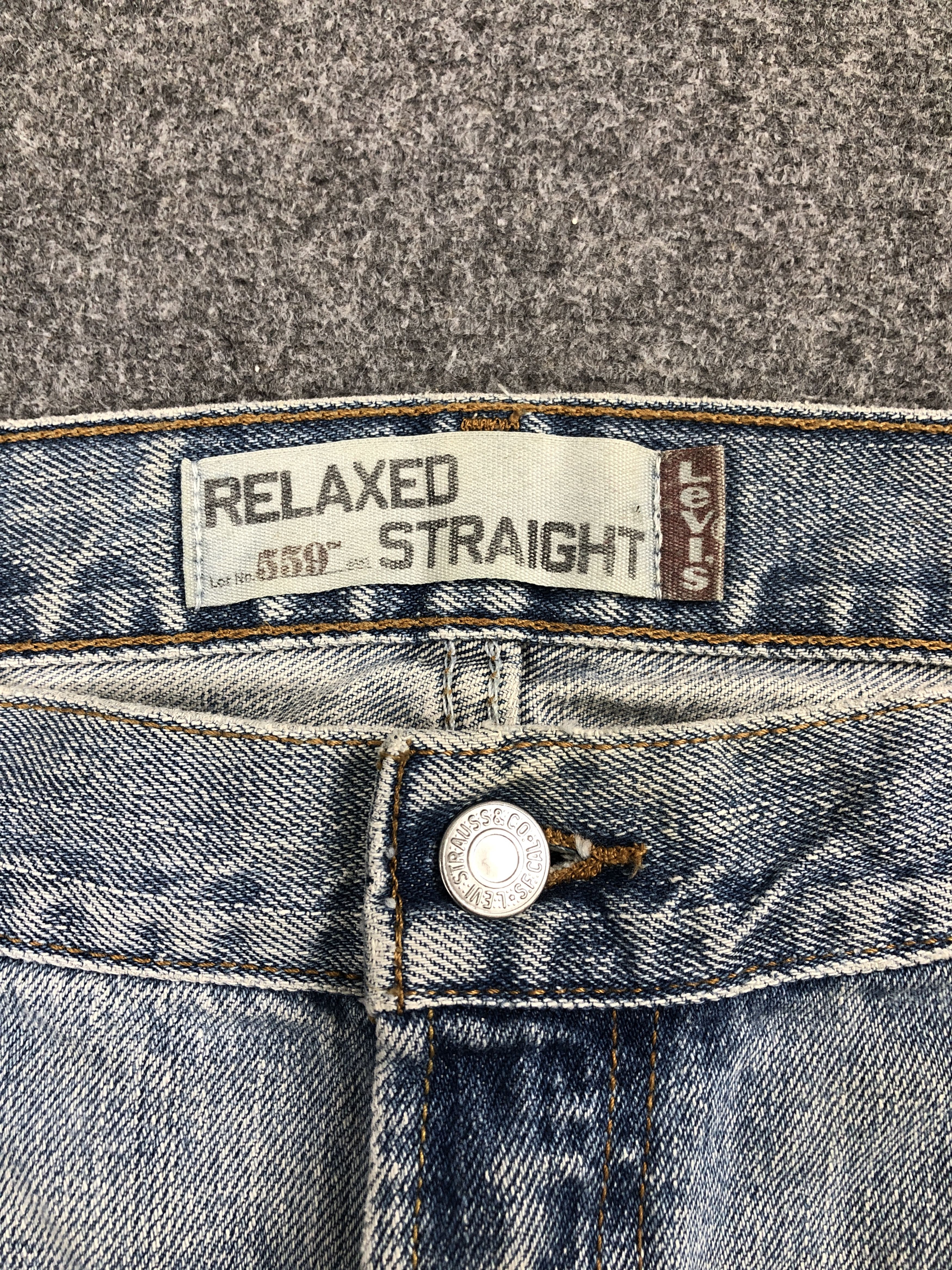 Levi's Vintage Levis 559 Distressed Blue Loose Jeans DP2461 Size US 35 - 9 Thumbnail
