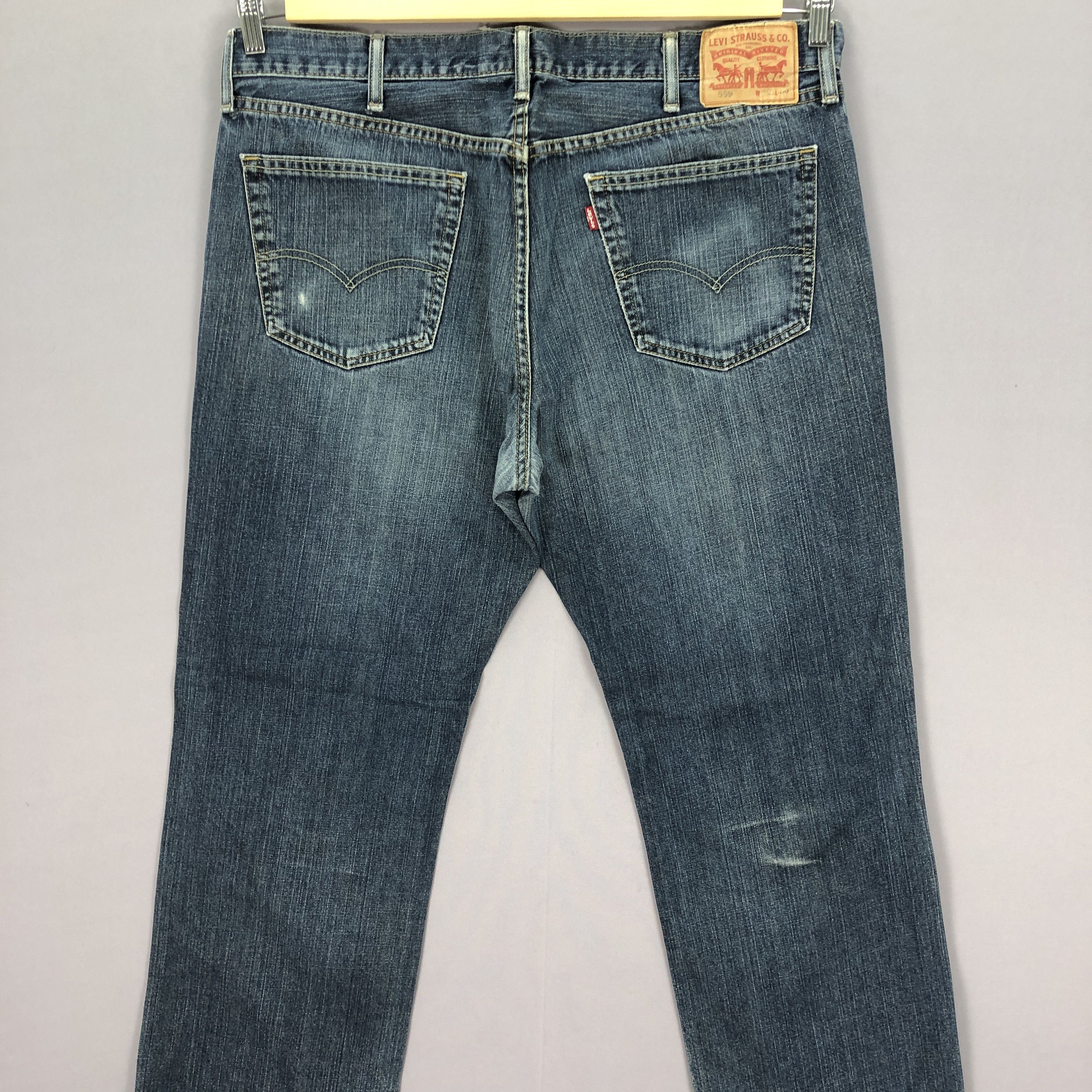 Levi's Vintage Y2K Levis 559 Baggy Jeans Levi's Ripped Faded Denim Size US 38 / EU 54 - 4 Thumbnail
