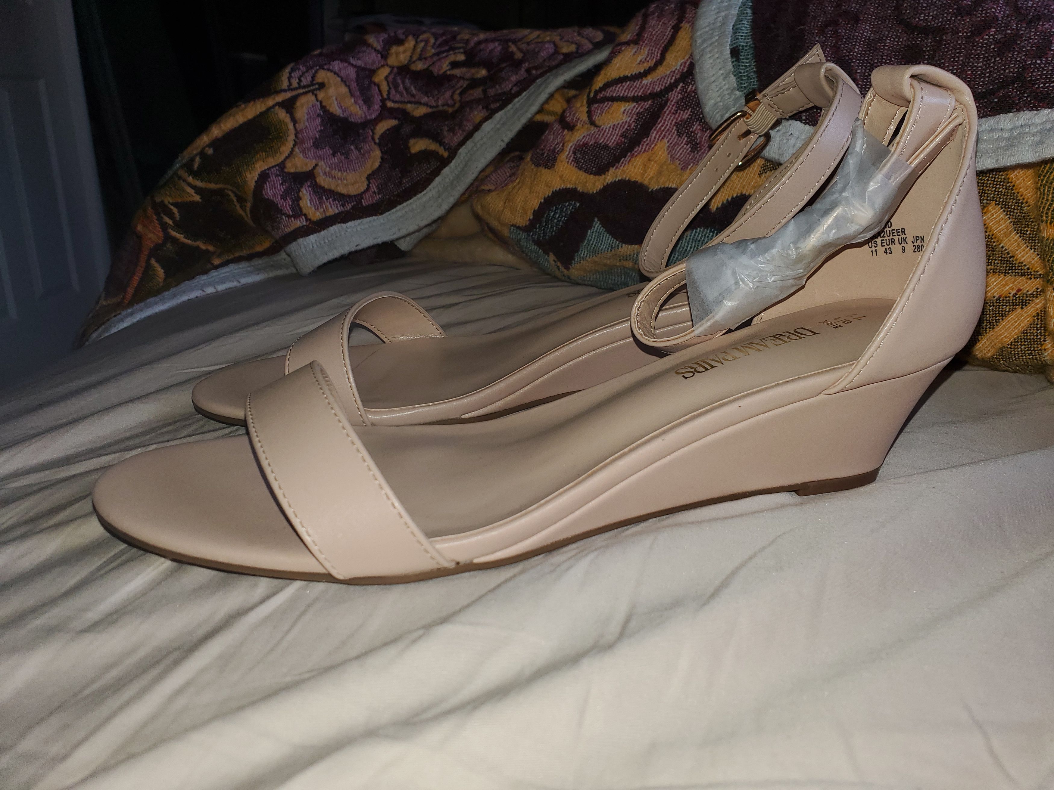 Other *Brand New* Beige ankle strap wedge sandals-size 11 Size US 11 / IT 41 - 4 Thumbnail