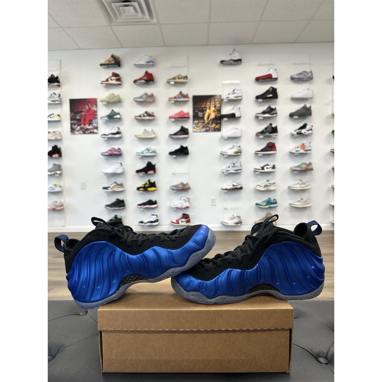 Nike Size 10.5 - Nike Air Foamposite One XX Royal Size US 10.5 / EU 43-44 - 3 Thumbnail
