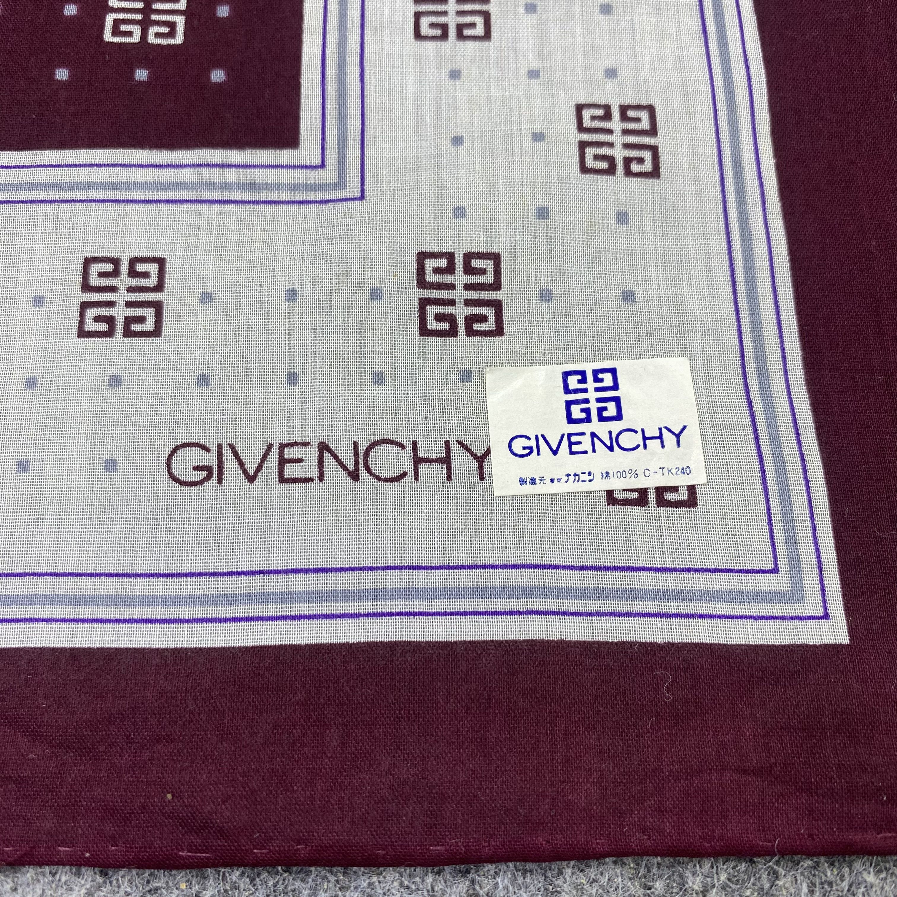 Givenchy Givenchy Handkerchief Neckerchief Bandana-B2071 Size ONE SIZE - 7 Thumbnail