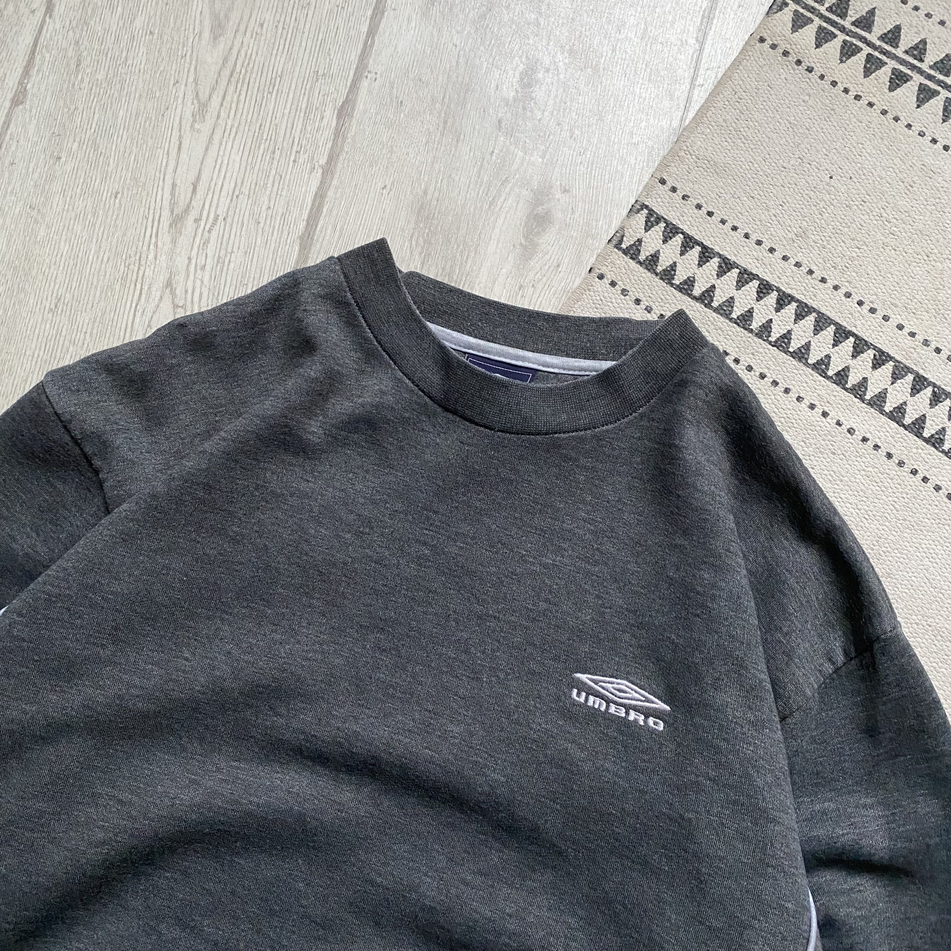 Umbro 🦍 Vintage 90s Umbro Boxy sweatshirt Y2K Crewneck Size US M / EU 48-50 / 2 - 2 Thumbnail