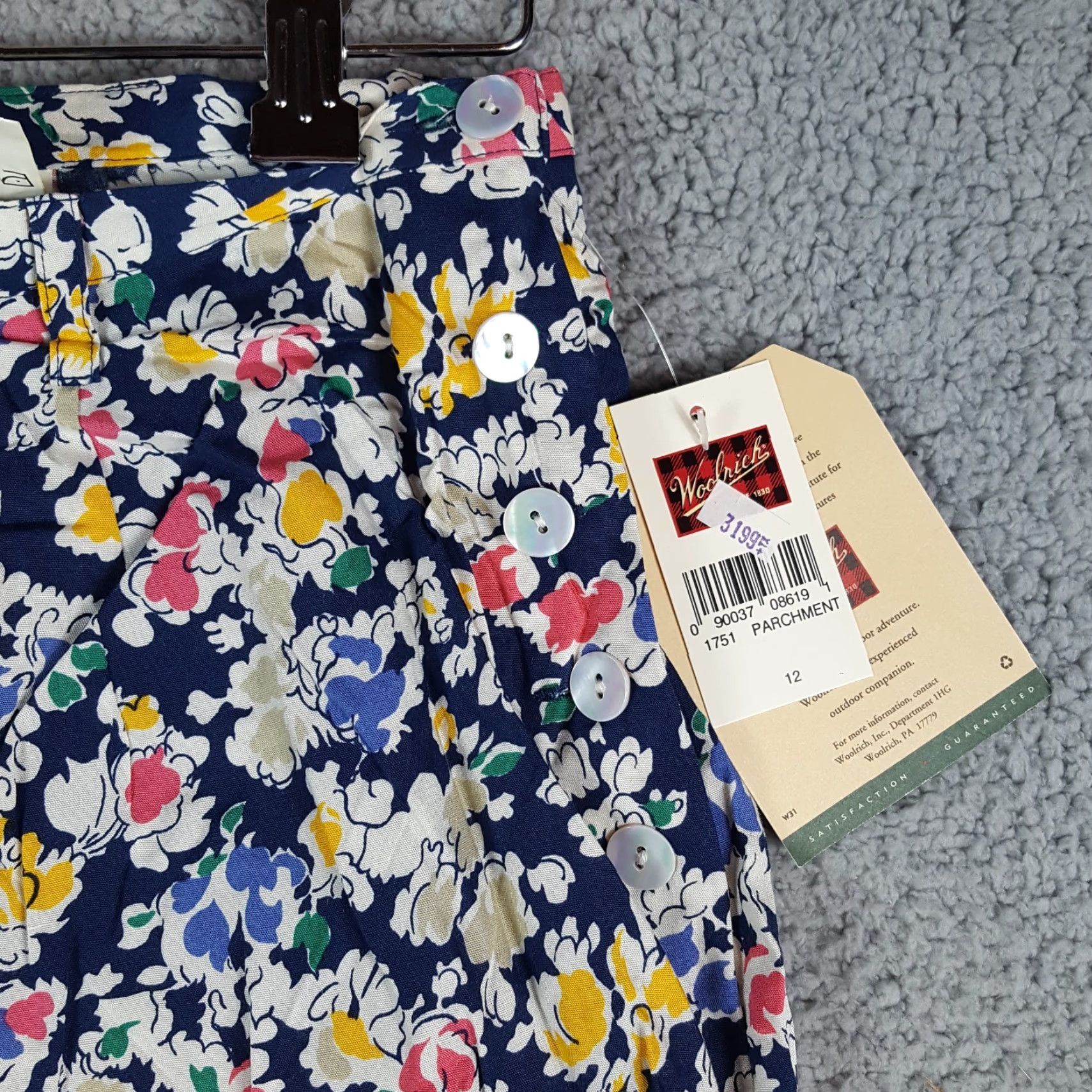 Vintage VINTAGE Woolrich Floral Print Women's Size 12 Relaxed Fit Golf Shorts Size 34" / US 12 / IT 48 - 3 Thumbnail