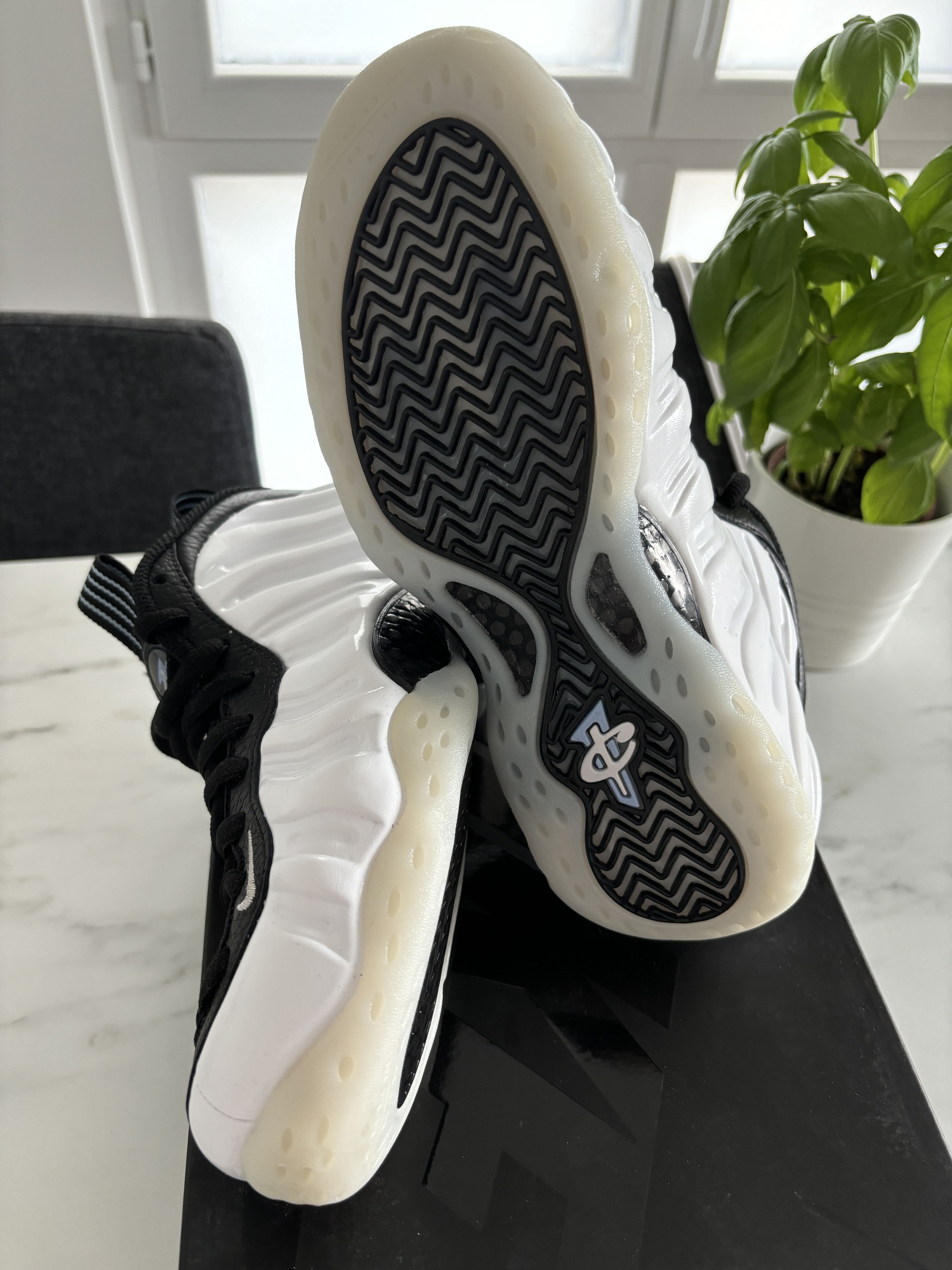 Nike nike air foamposite one Size US 5.5 / EU 38 - 14 Thumbnail