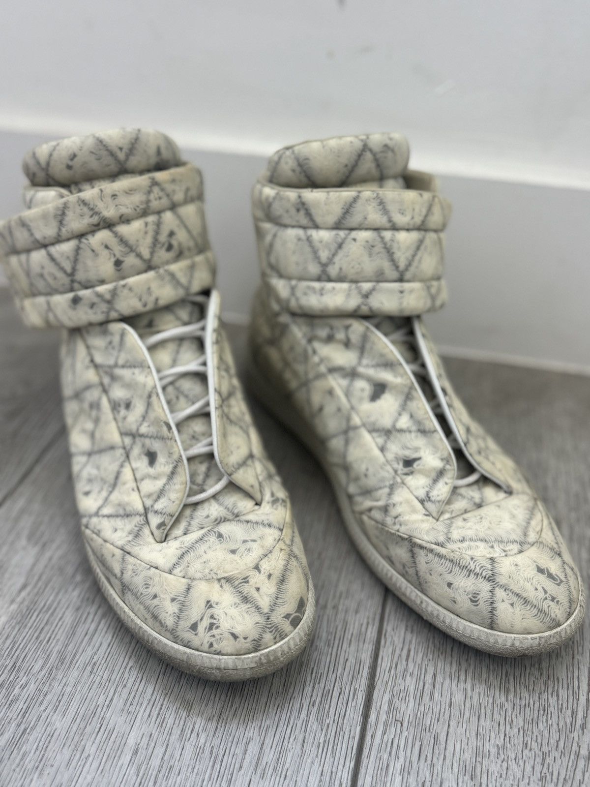 最終SALE！！Maison Margiela Maison Margiela 11 Dollar Bill Wallet from seller 'faucet'