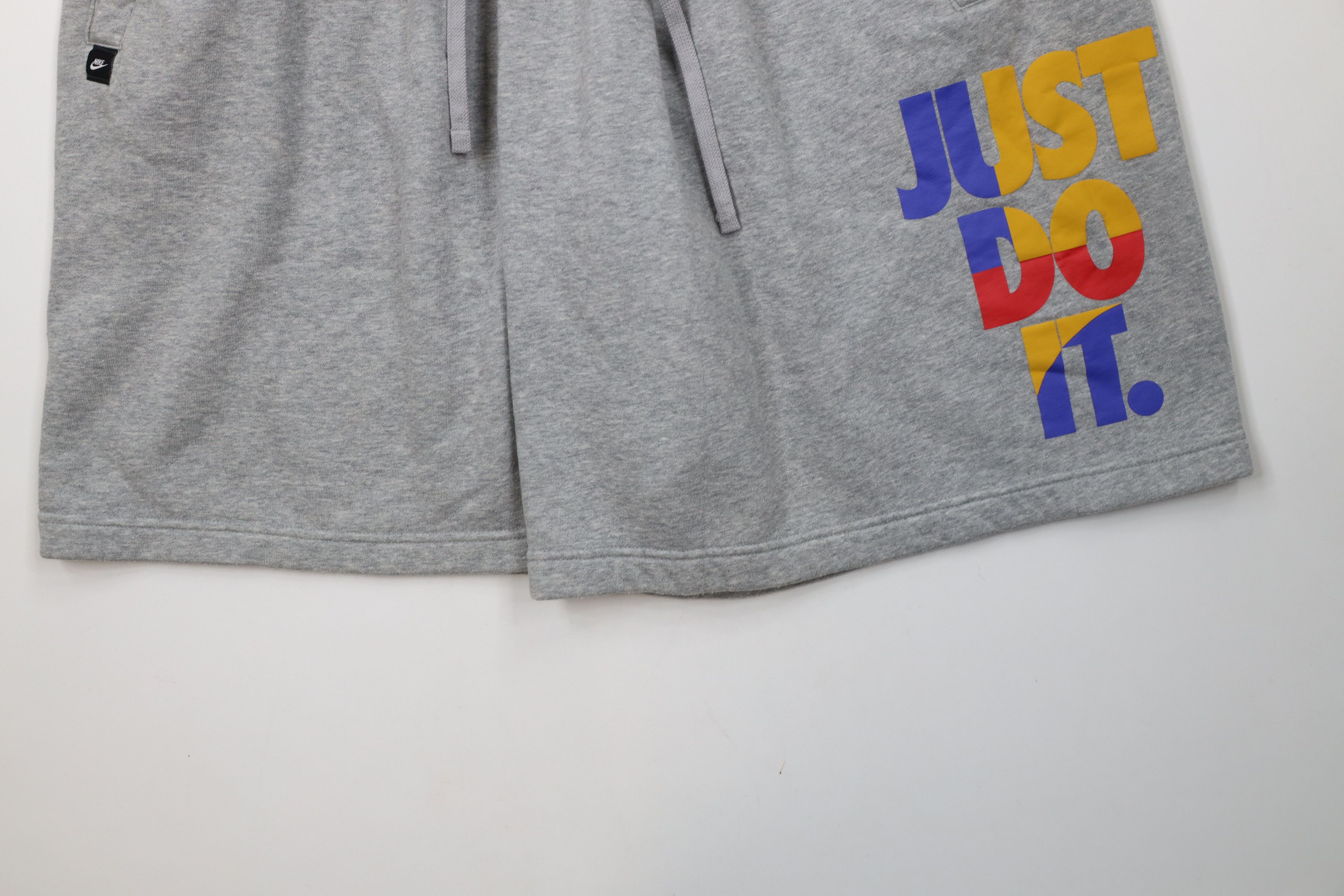 Nike × Vintage Vintage Y2K Nike Just Do It Above Knee Sweatpant Shorts Gray Size US 40 / EU 56 - 4 Thumbnail