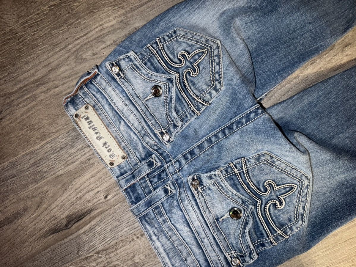 Rock Revival ROCK REVIVAL - CELINE CAPRI Y2K Low-waisted, straight jean Size 26" / US 2 / IT 38 - 12 Thumbnail