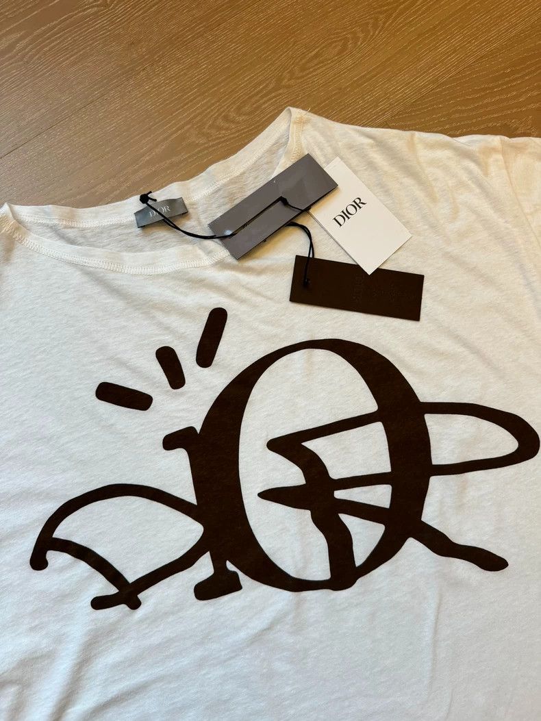 Dior Dior White Graffiti Short Sleeve 2501-Nextarrow Size US L / EU 52-54 / 3 - 2 Thumbnail