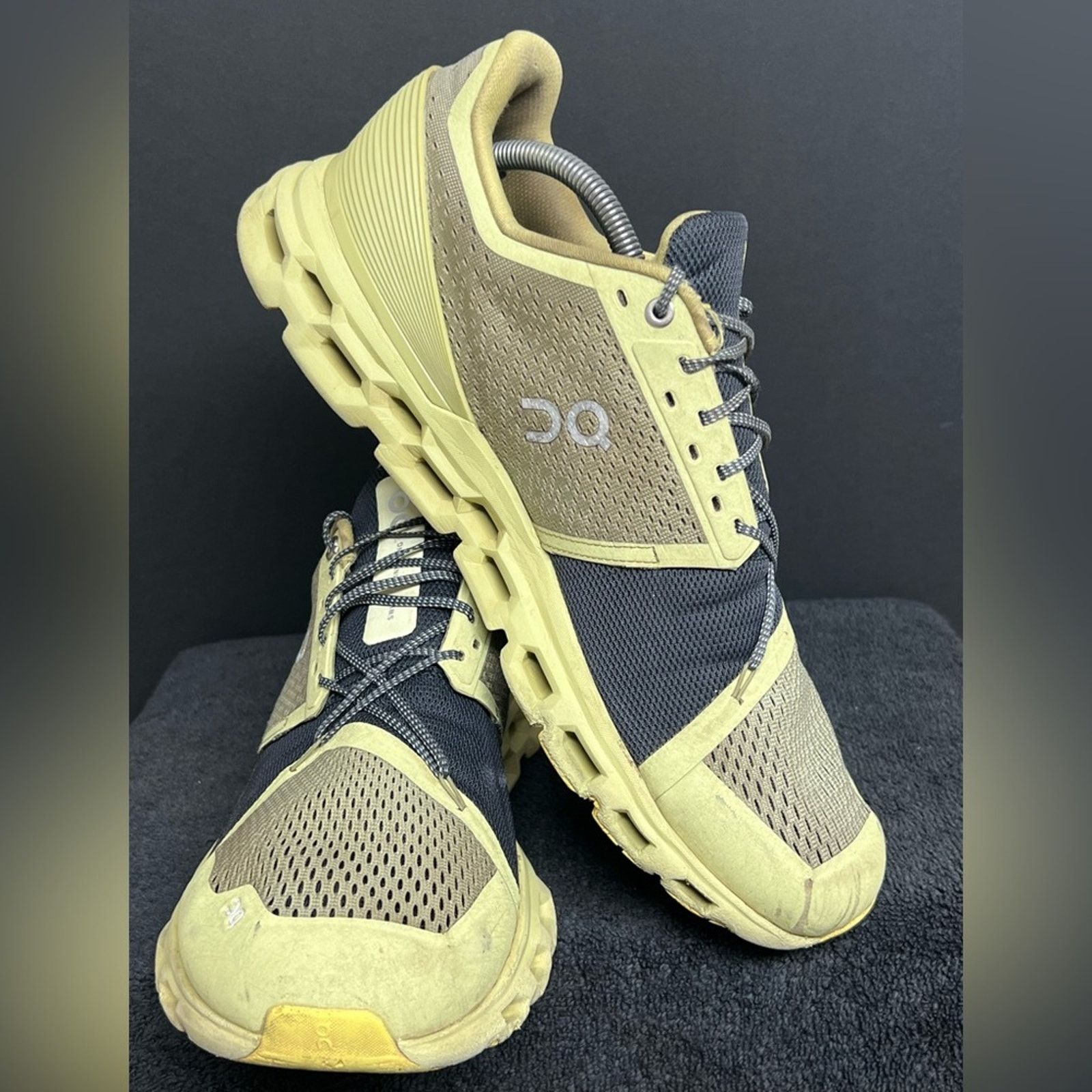 On On Running Cloudstratus Men’s Size 12 Pistachio Grey Shoes Size US 12 / EU 45 - 2 Thumbnail
