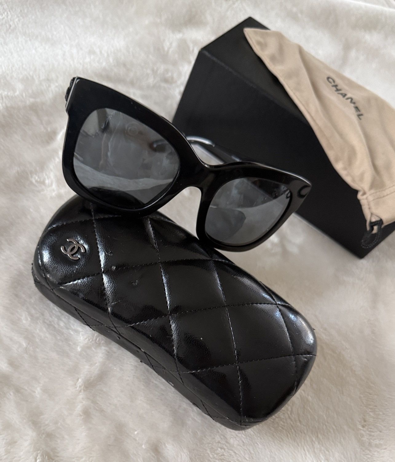 Chanel Chanel Glossy Black Sunglasses Size ONE SIZE - 1 Thumbnail