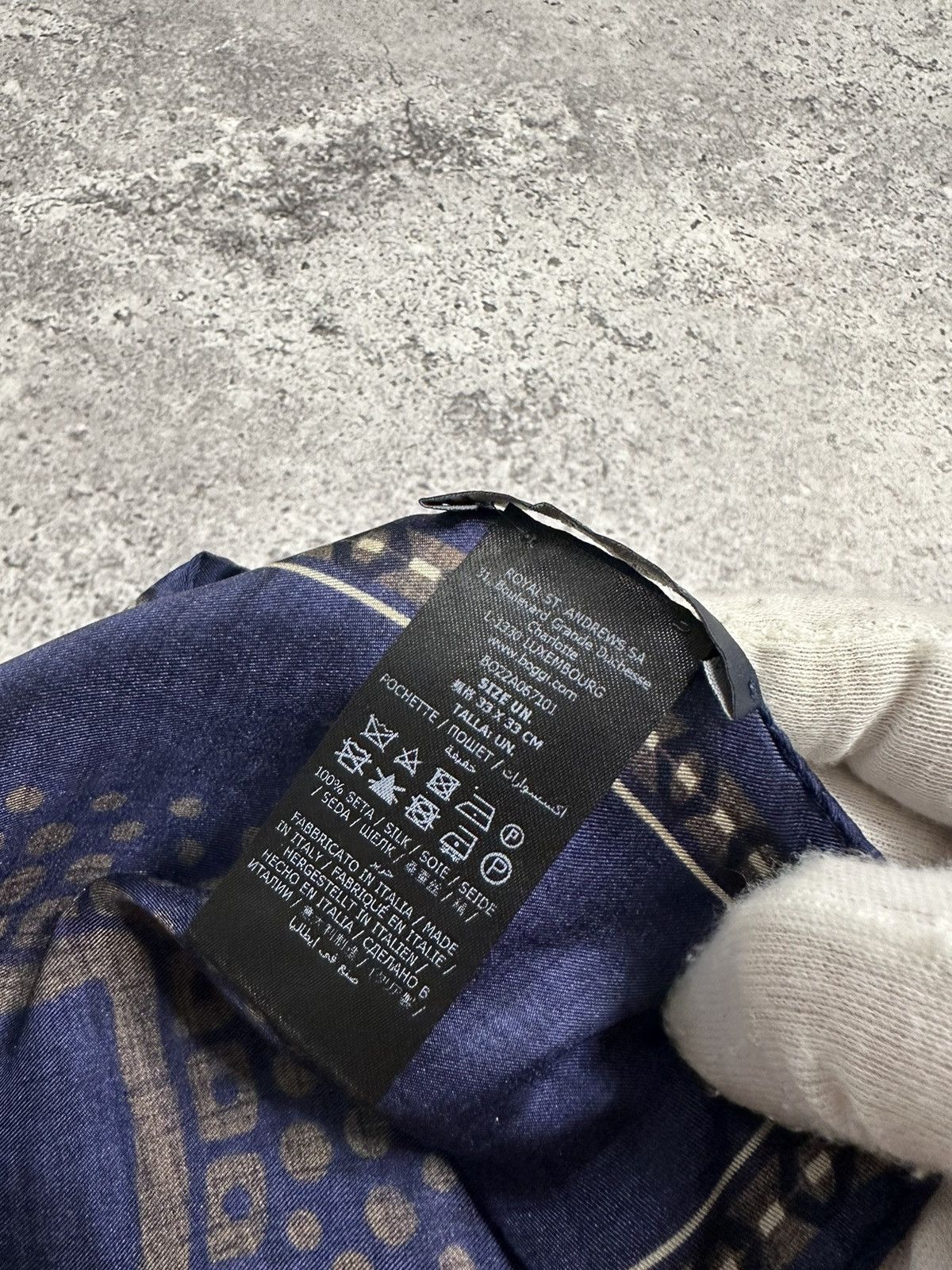 Boggi Boggi Milano Pochette Jacket Pocket Silk Scarf Blue 33 x 33 Size ONE SIZE - 9 Thumbnail