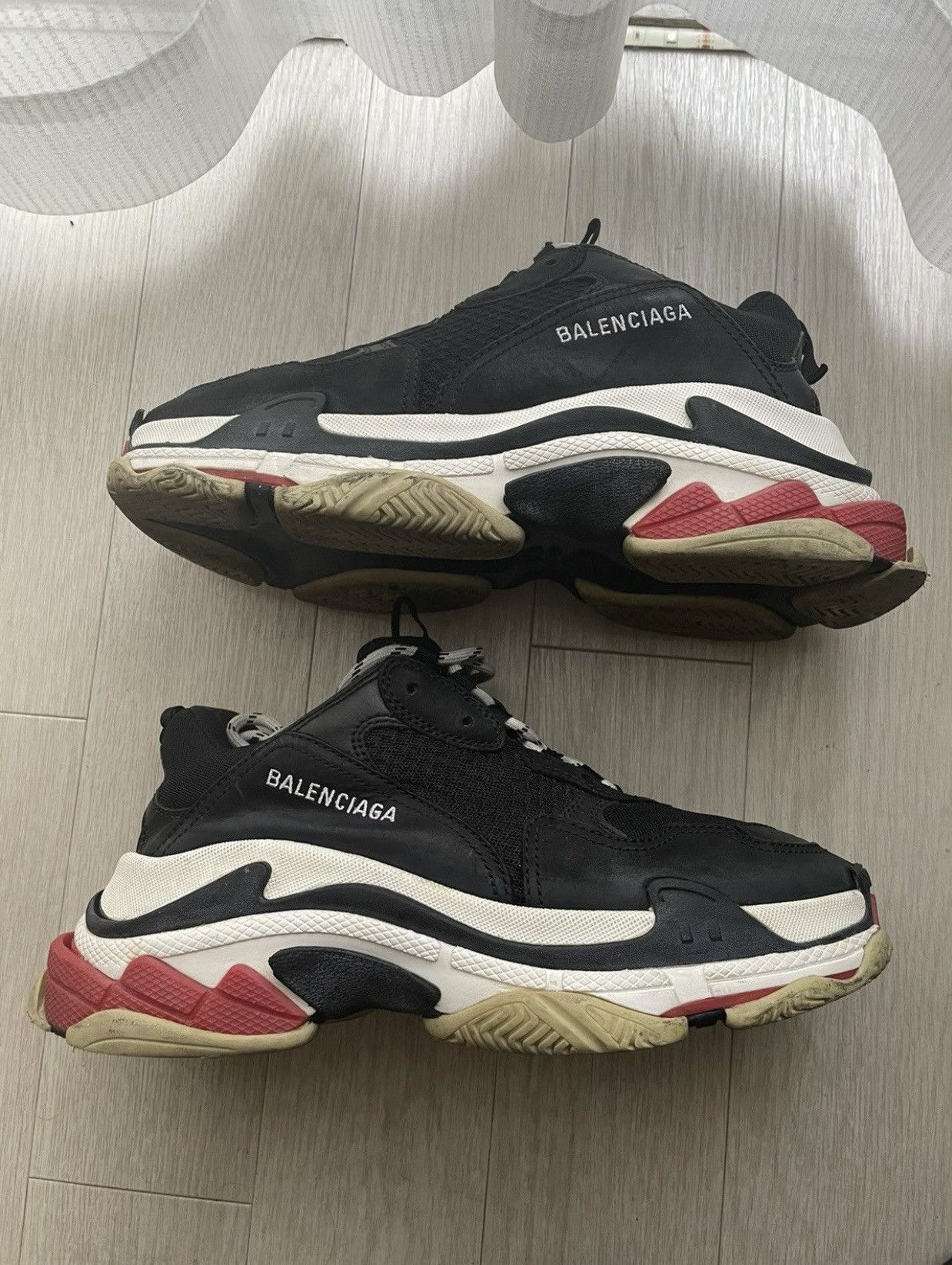 Balenciaga Balenciaga Triple s Bred Size US 8 / EU 41 - 2 Thumbnail