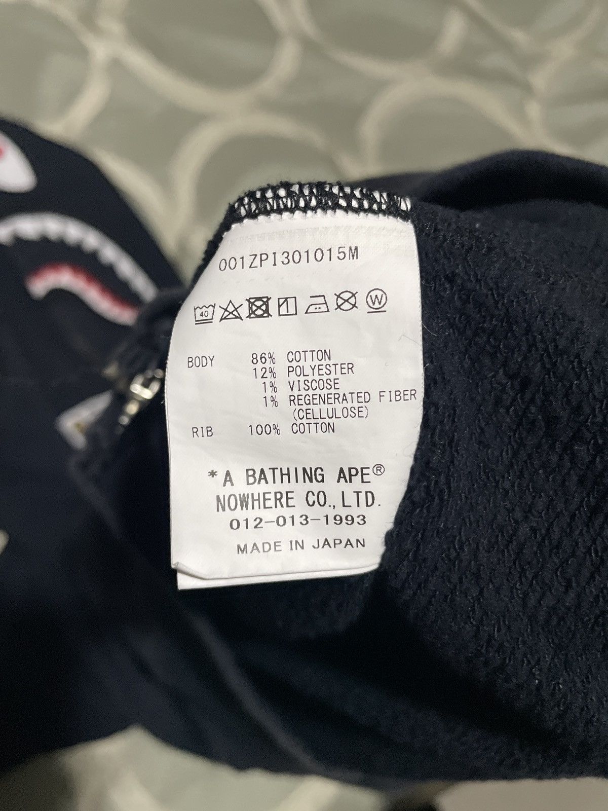 Bape Bape navy blue shark hoodie S Size US S / EU 44-46 / 1 - 4 Thumbnail