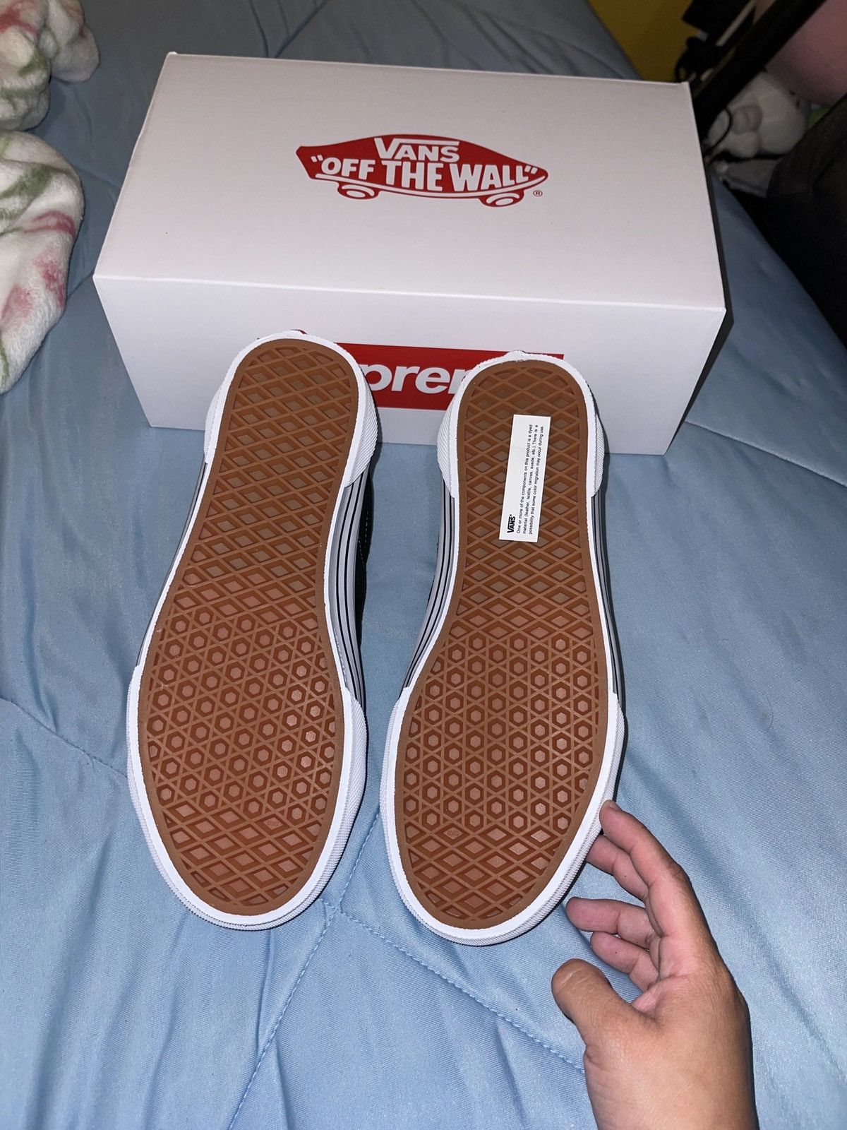 Supreme × Vans Supreme Fuck Em Black Size US 7 / EU 40 - 5 Thumbnail