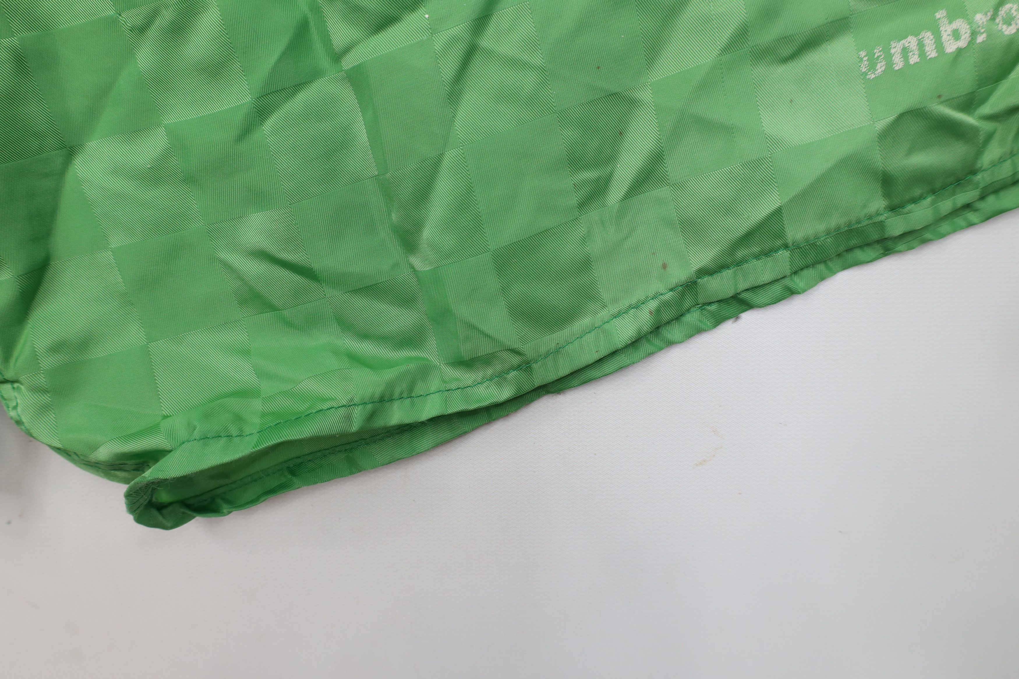 Umbro × Vintage Vintage 90s Umbro Checkered Running Soccer Shorts Green USA Size US 34 / EU 50 - 7 Thumbnail