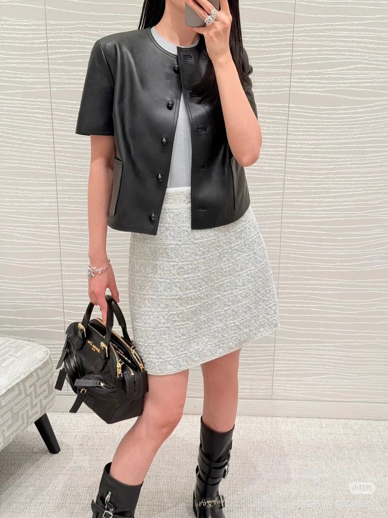 Dior Dior Blue tweed skirt Size 26" / US 2 / IT 38 - 7 Thumbnail