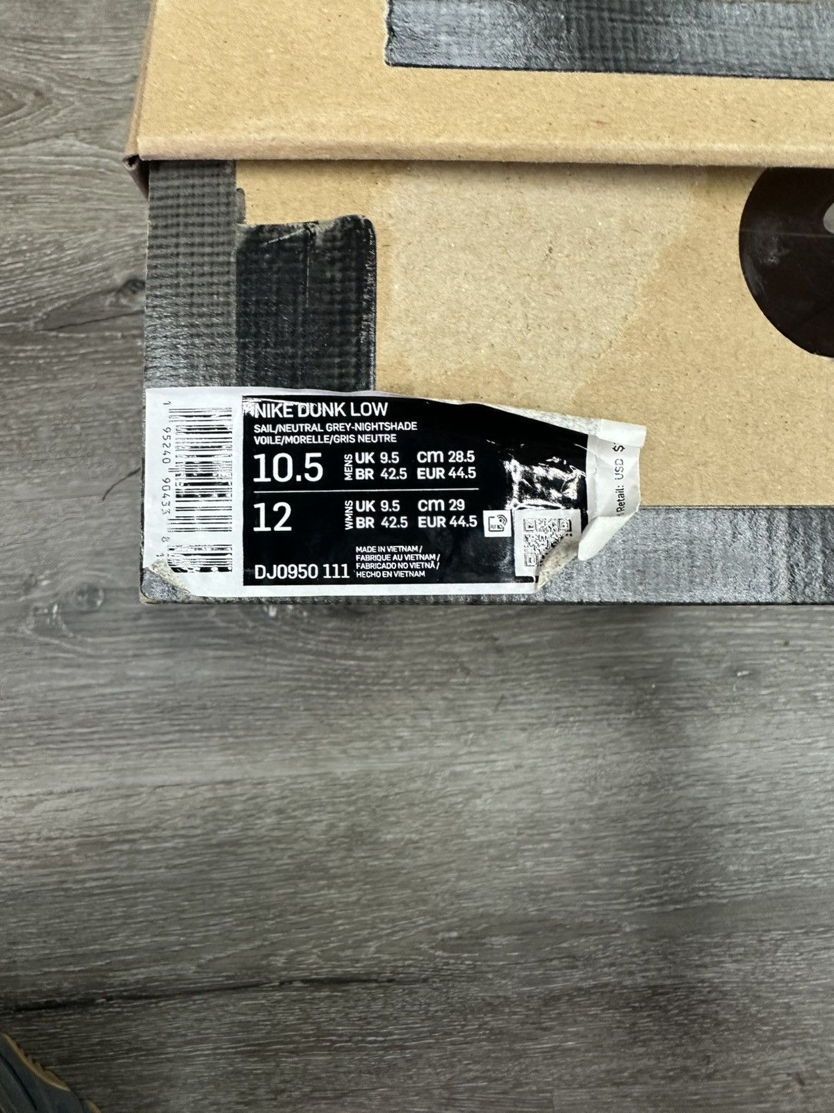 Nike × Off-White Nike Dunk Low x Off-White “Lot 16” **PRE-OWNED** Size US 10.5 / EU 43-44 - 8 Thumbnail