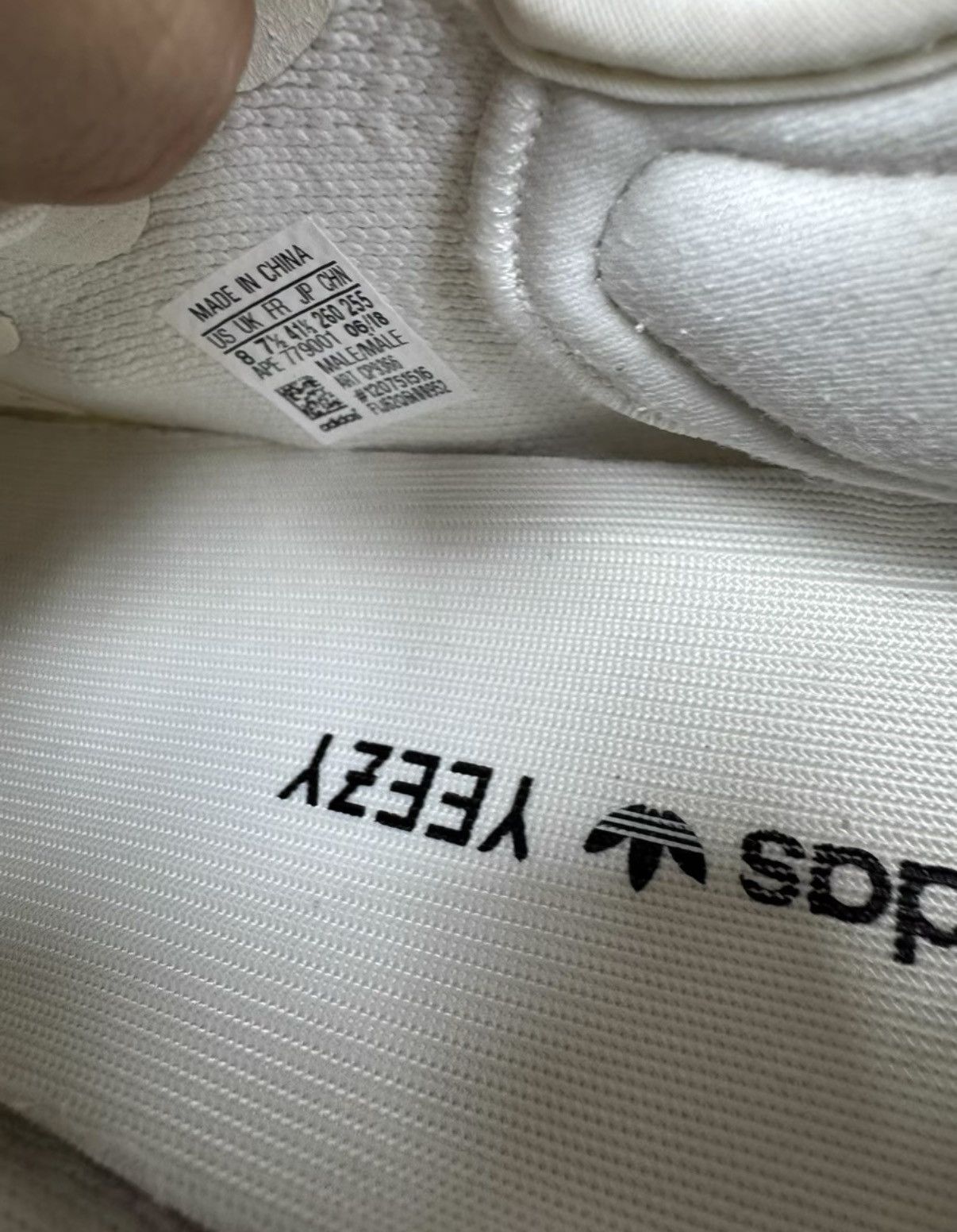 Adidas Adidas Yeezy 350 White CP9366 K37 Size US 7.5 / EU 40-41 - 9 Thumbnail