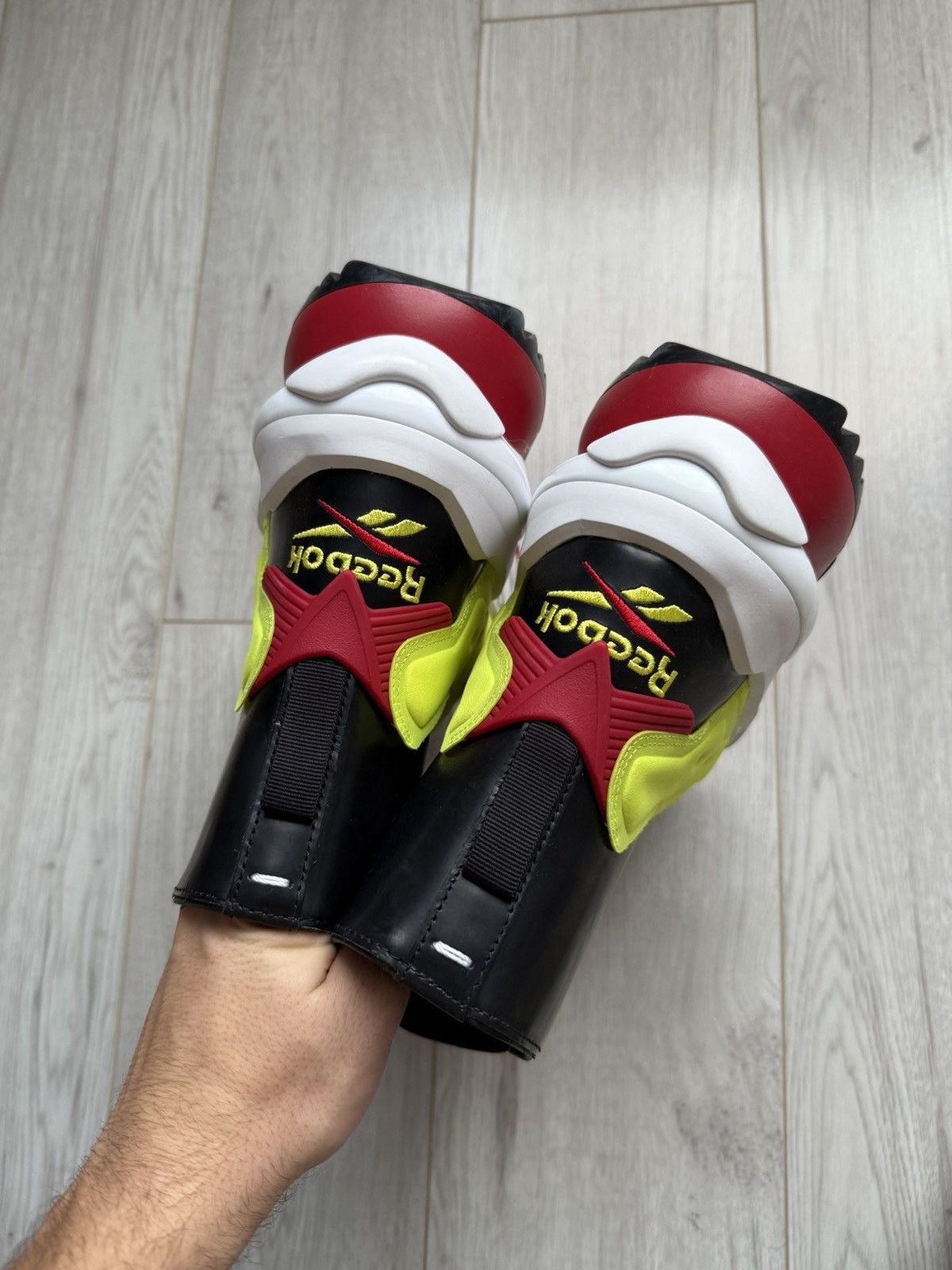 Japanese Brand × Maison Margiela × Reebok Maison Margiela X Reebok instapump furi tabi Oxford shoes Size US 8.5 / EU 41-42 - 5 Thumbnail