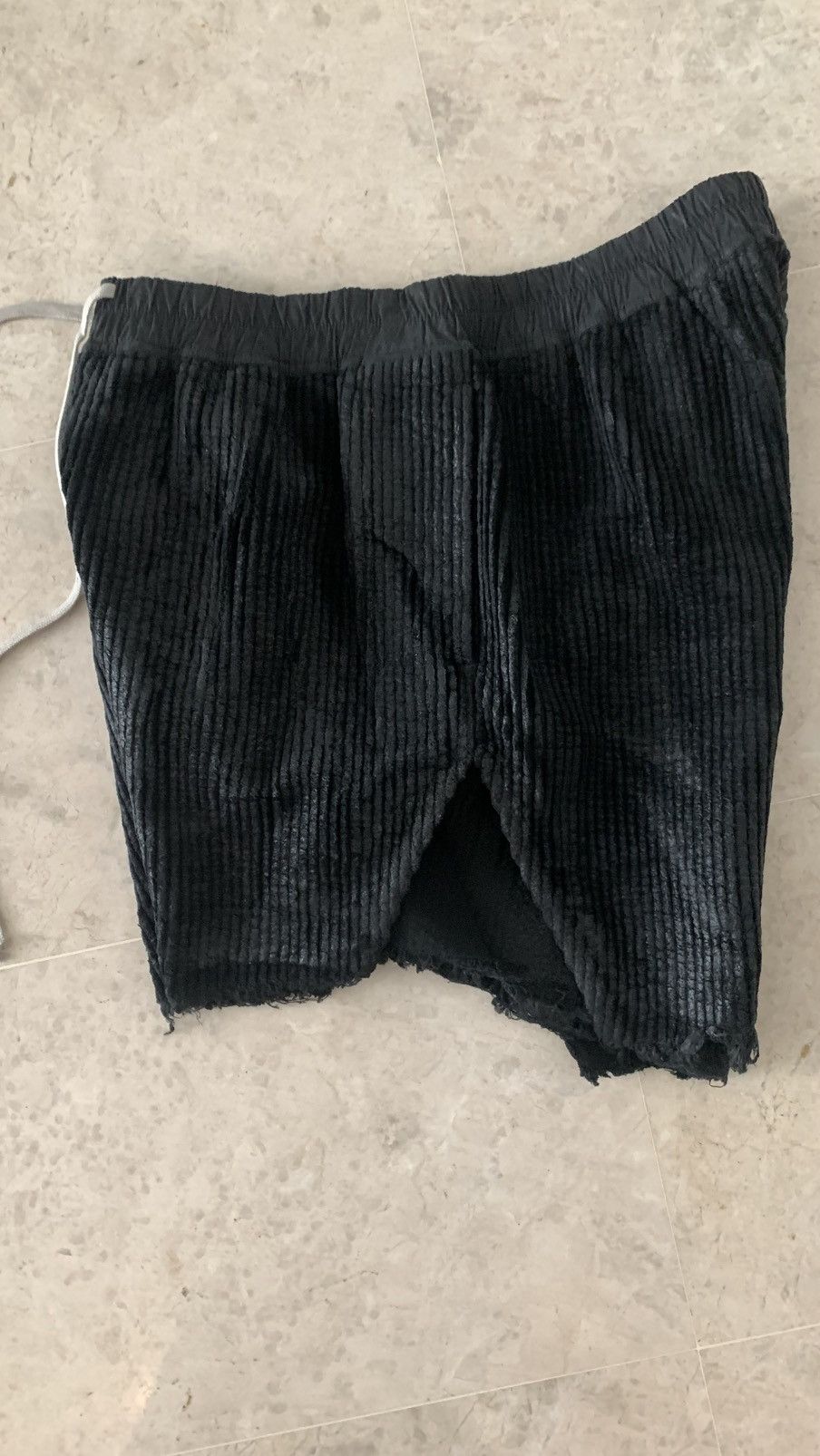 Rick Owens Rick owens porterville 2024 distressed corduroy shorts Size US 34 / EU 50 - 5 Thumbnail