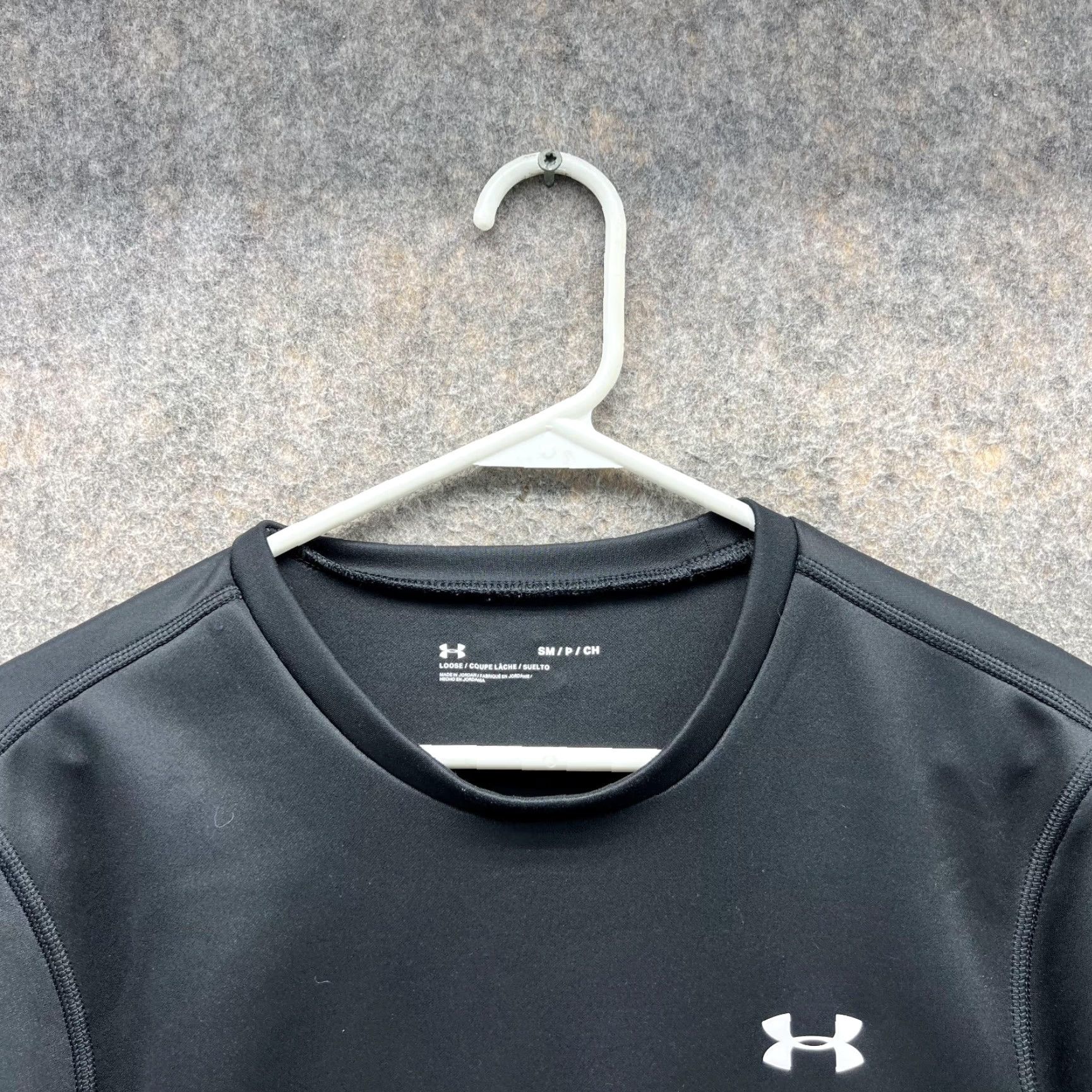 Under Armour Under Armour Sweater Men Small Black Pullover Crew Neck Knit Polyester Size US S / EU 44-46 / 1 - 4 Thumbnail