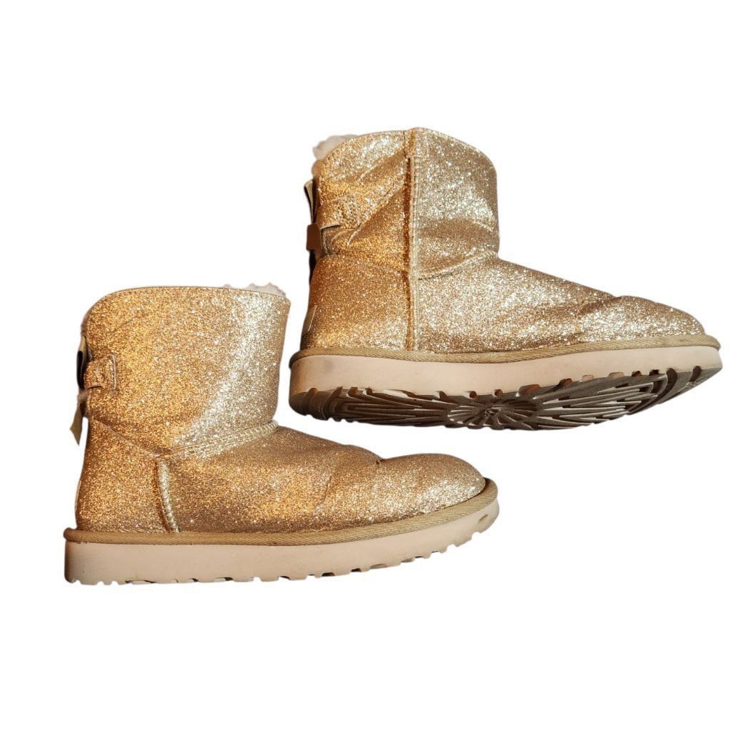 Ugg UGG Womens Gold Glitter Winter Boots Size 7 Size US 7 / IT 37 - 2 Thumbnail
