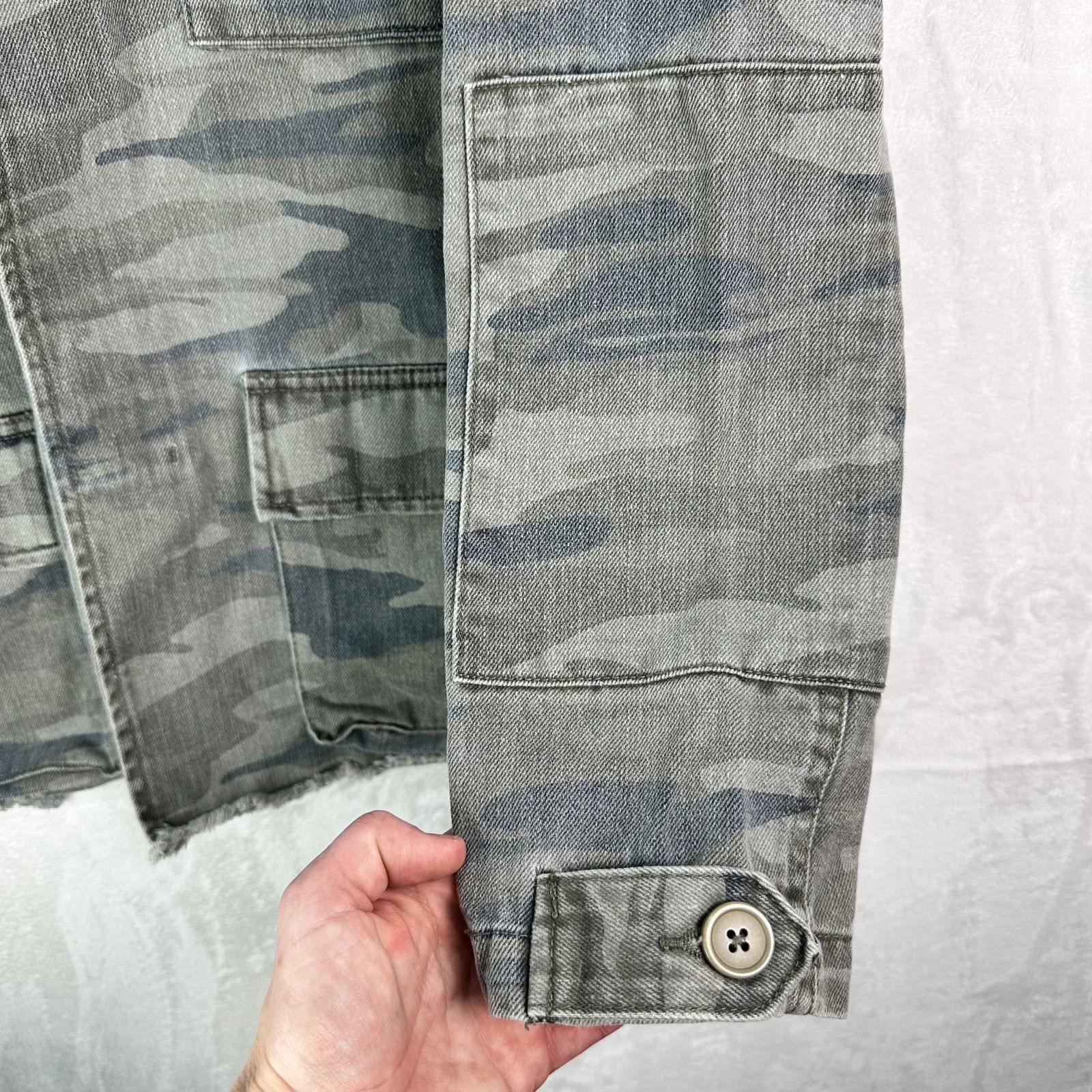 Treasure & Bond TREASURE & BOND Camo Military Style Button Up Utility Jacket Size M / US 6-8 / IT 42-44 - 13 Thumbnail