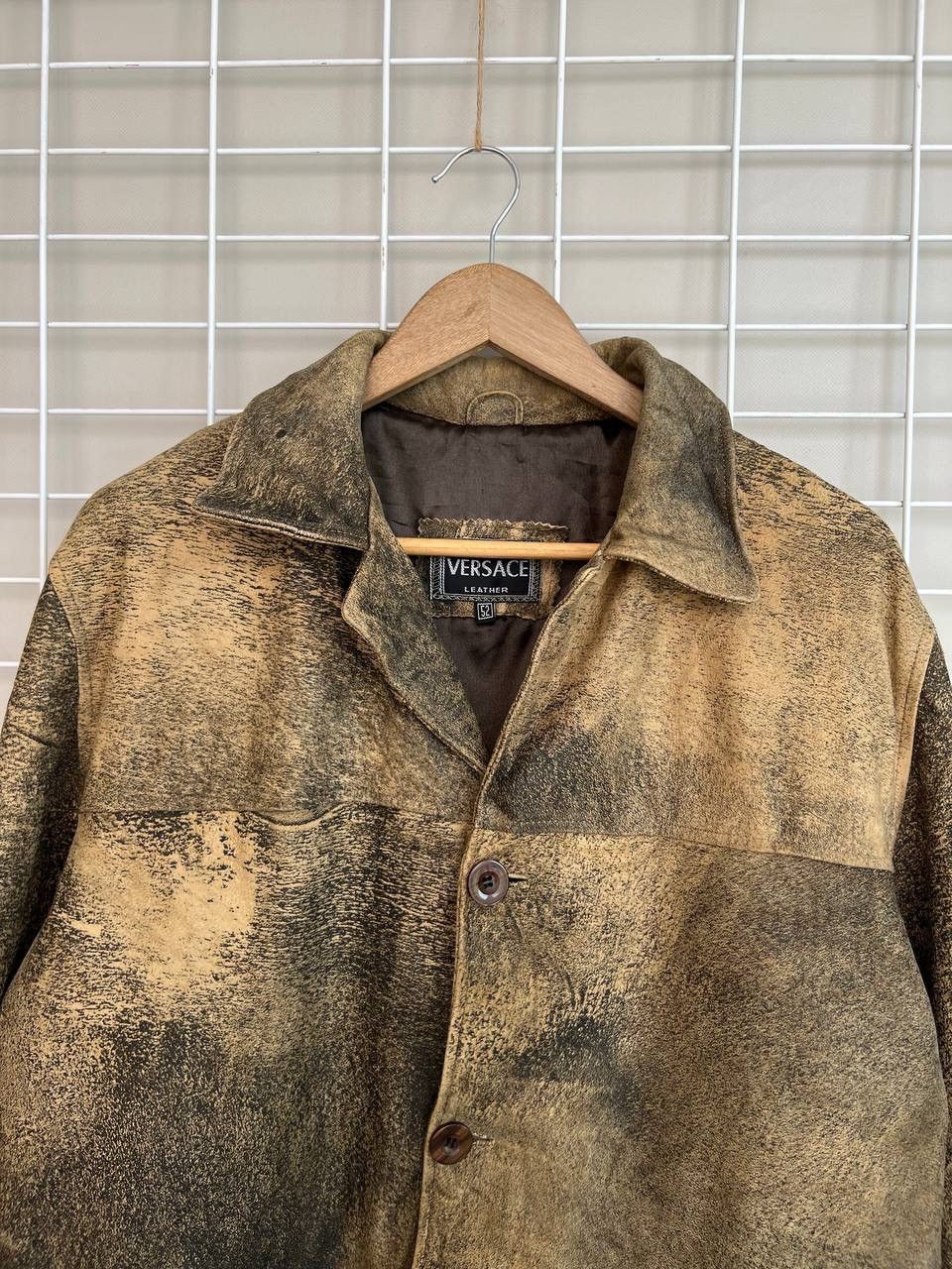 Versace Versace Leather Vintage Button Jacket Mens Size 52 or M/L Size US L / EU 52-54 / 3 - 2 Thumbnail