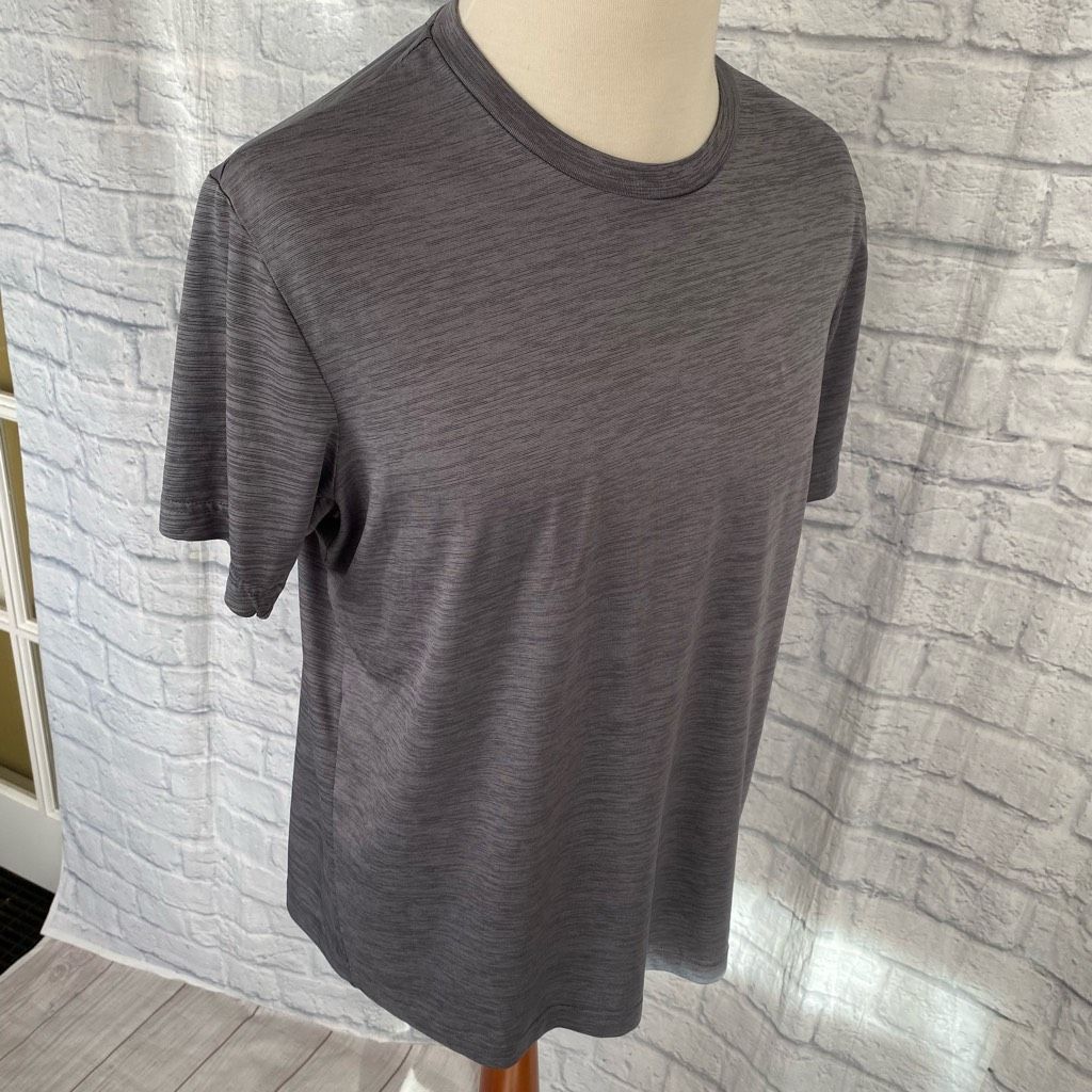 Tek Gear Tek gear dry Tek men XL short sleeve Crewneck activewear wor Size US XL / EU 56 / 4 - 3 Thumbnail