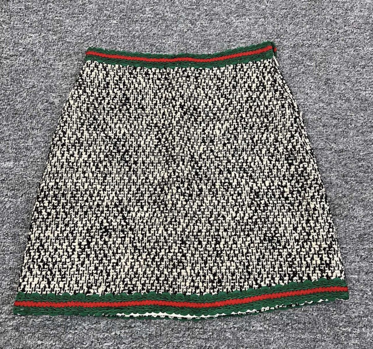 Gucci Gucci Red & Green Stripe Woven Wool Skirt K12 Size S / US 4 / IT 40 - 1 Thumbnail