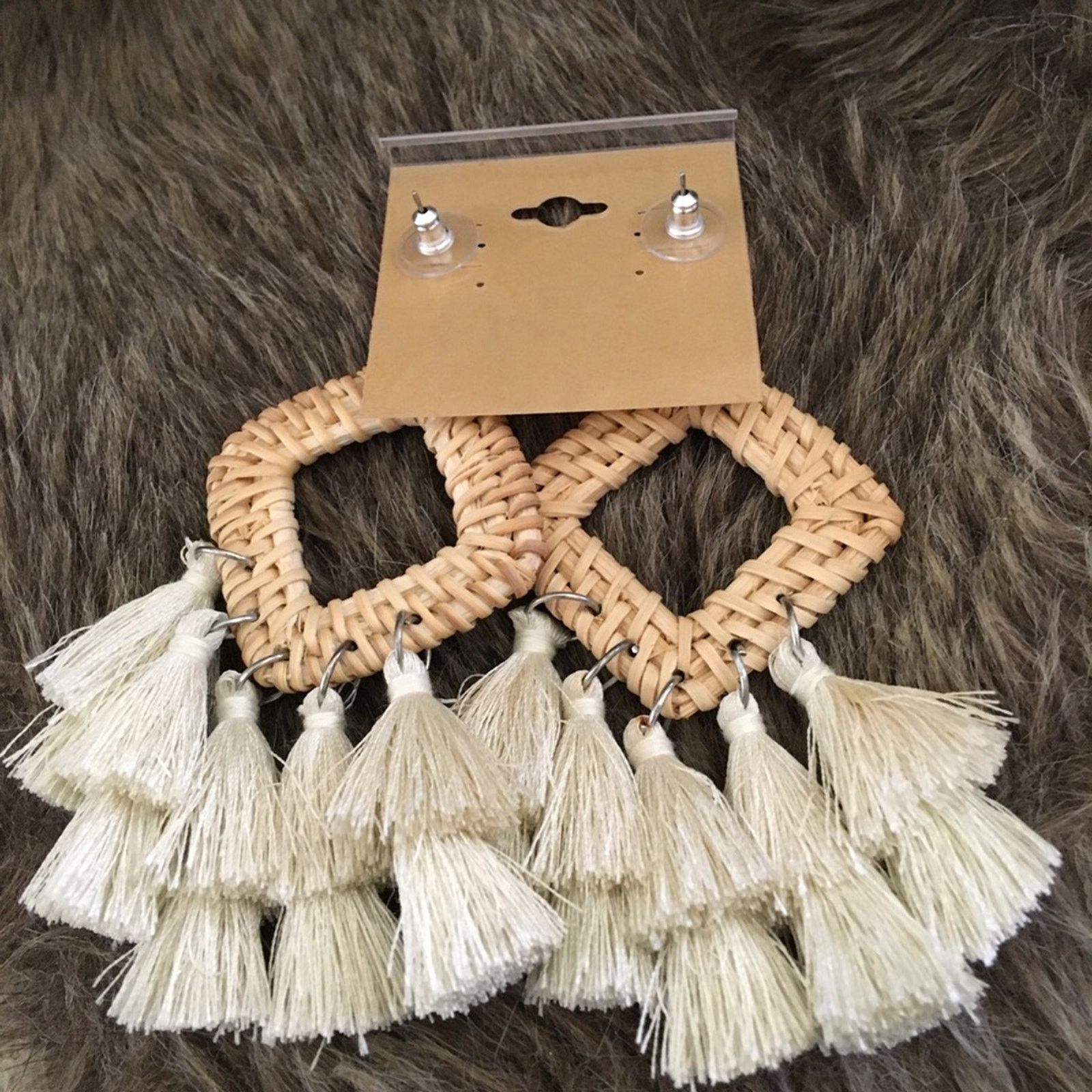 Jewelry Boho large basket weave tassel pierced earrings Size ONE SIZE - 3 Thumbnail