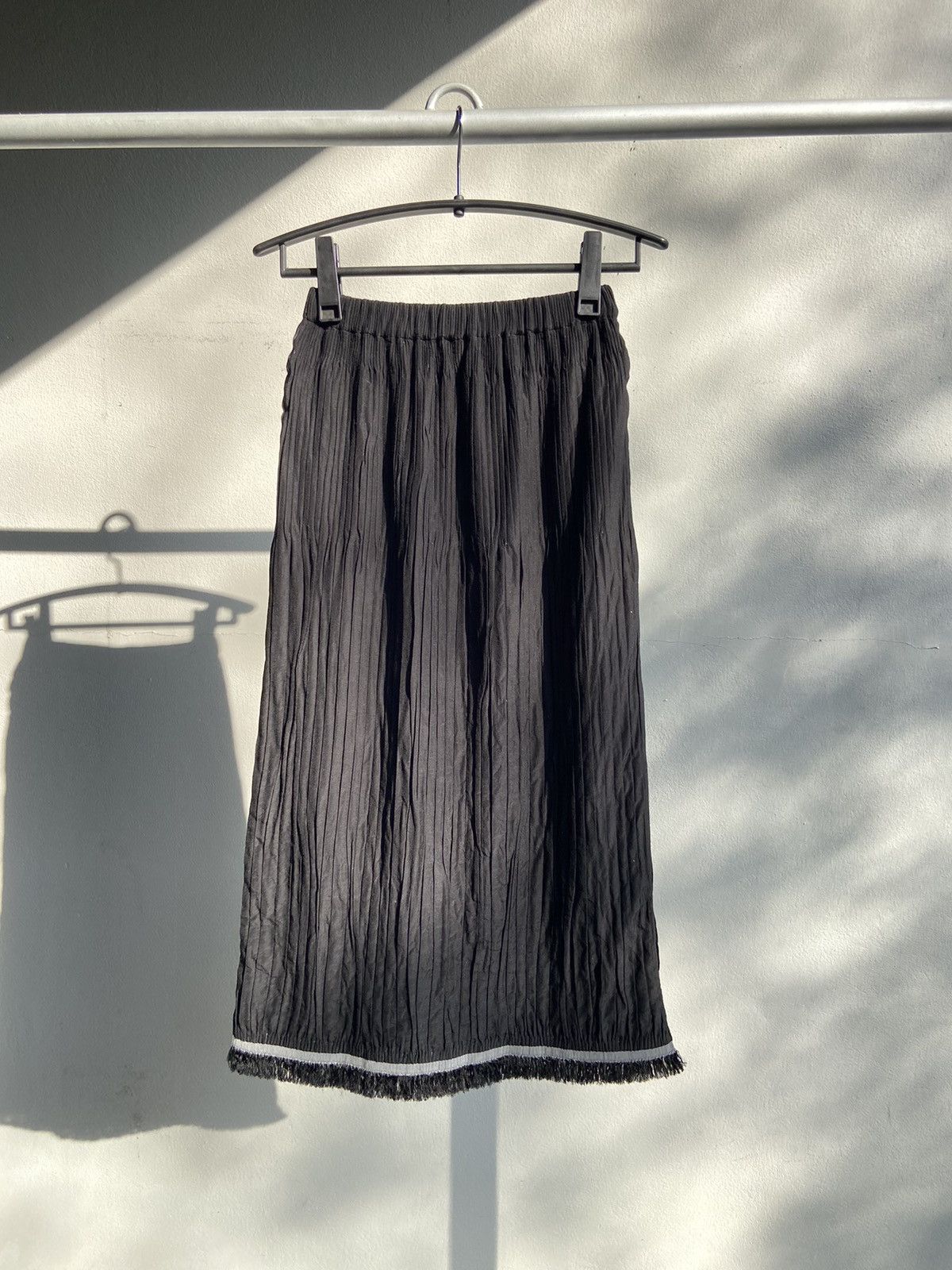 image of Heart Haat By Issey Miyake Pleated Skirt in Black/Grey, Women's (Size 22)