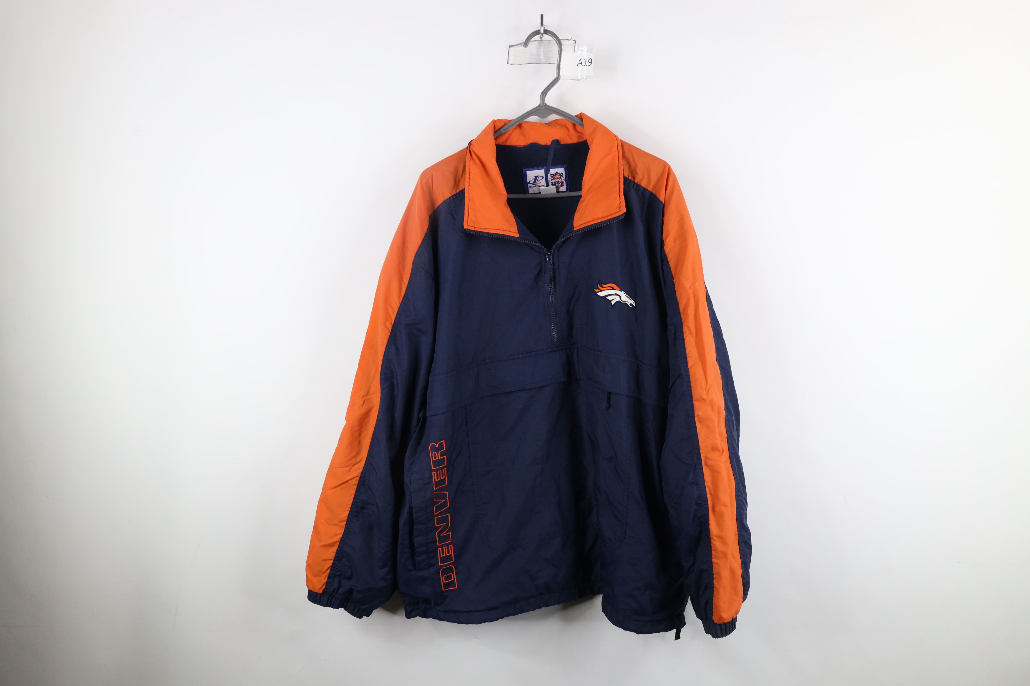 Vintage Vintage 90s Lined Denver Broncos Football Pullover Jacket Size US L / EU 52-54 / 3 - 1 Thumbnail