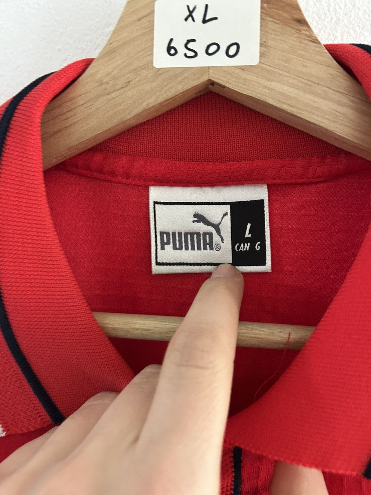 Puma × Vintage 1999/00 Switzerland Home jersey Size US XL / EU 56 / 4 - 6 Thumbnail