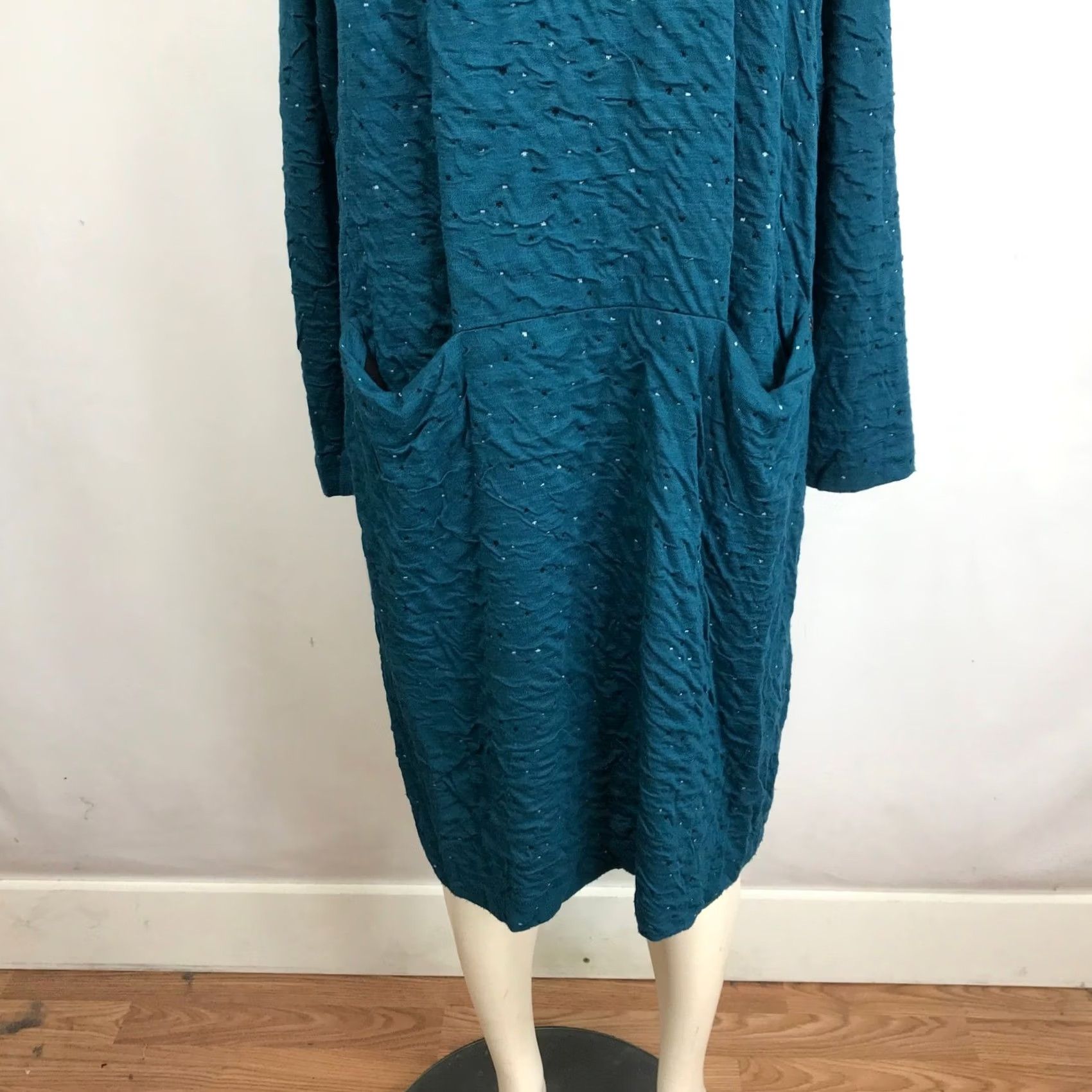 Altea Qneel Midi Dress Teal Textured Mock Neck Long Sleeve Sparkle Accents Women Size L / US 10 / IT 46 - 4 Thumbnail