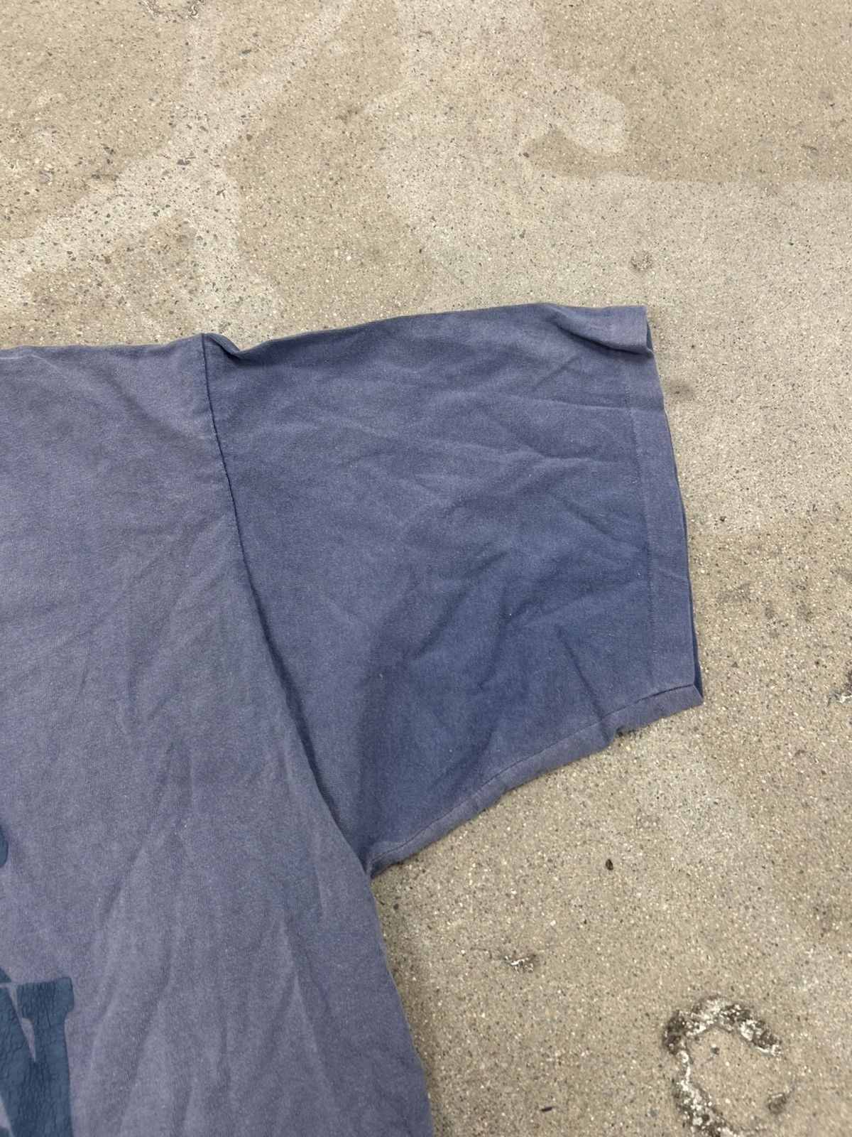 Vintage Vintage 90s Essential Sunfaded T Shirt Blue Old Tucson Size US XL / EU 56 / 4 - 5 Thumbnail
