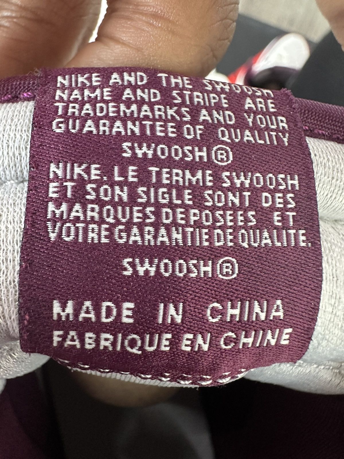Jordan Brand Air Jordan 1 High OG “Bordeaux” **PRE-OWNED** Size US 10.5 / EU 43-44 - 7 Thumbnail