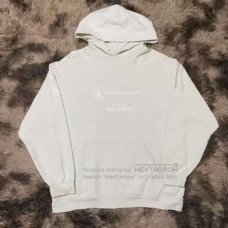 Other Balenciaga WFP (World Food Programme) white hoodie Size US M / EU 48-50 / 2 - 1 Thumbnail