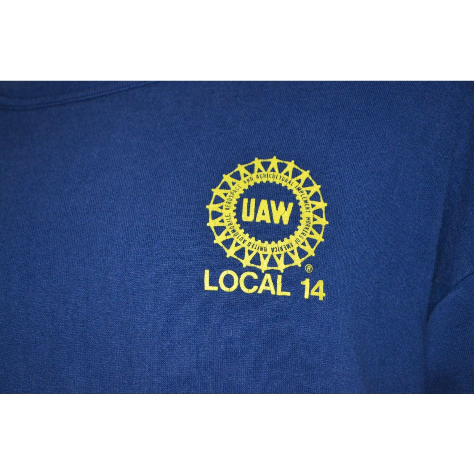 Vintage VINTAGE Windjammer UAW Local 14 Union Sweatshirt Crew 2XL XXL Blue Mens Graphic Print Pullover Sweatshirt United Autoworkers Pride Local 14 Toledo OH Size US XXL / EU 58 / 5 - 2 Thumbnail