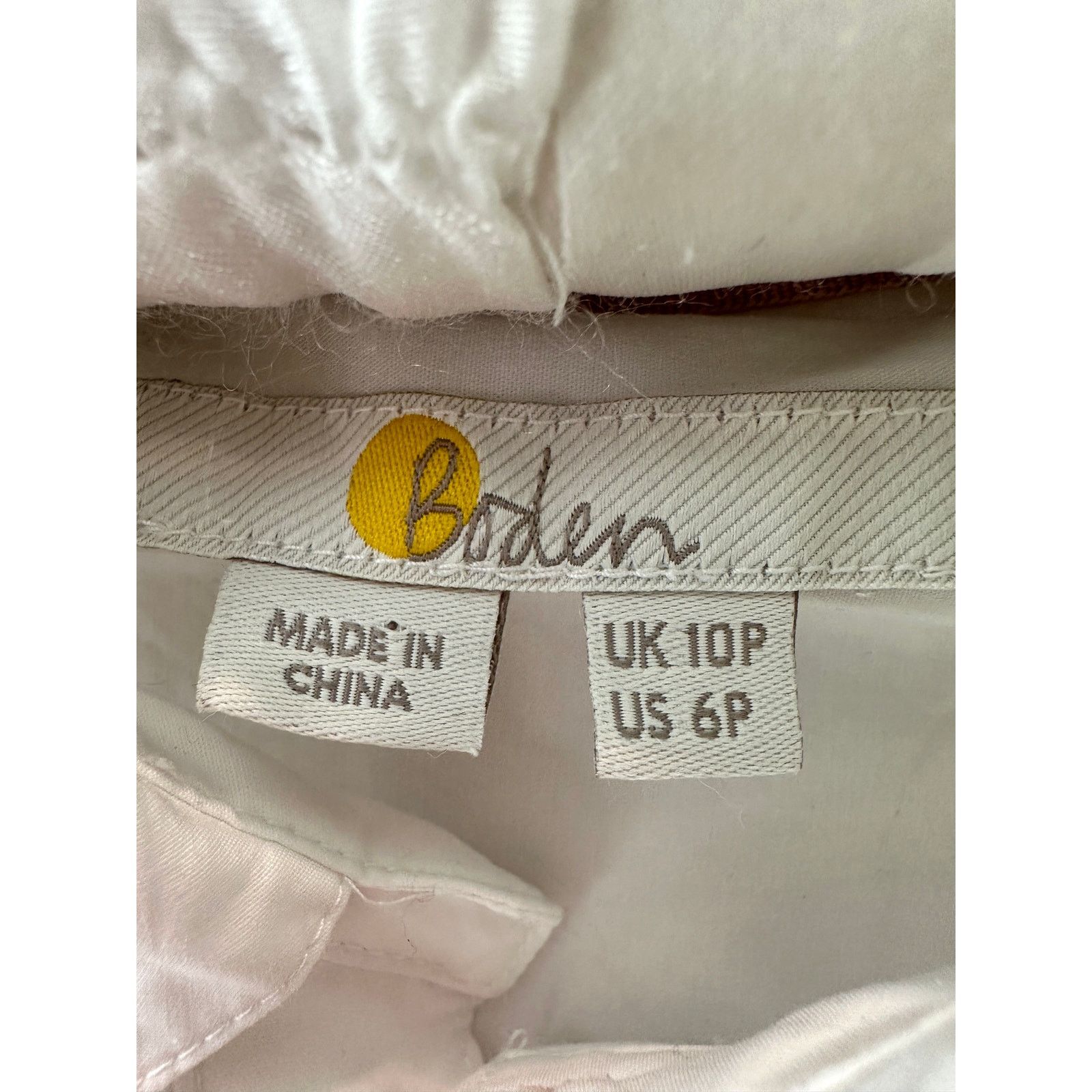Boden BODEN | Petite White Cotton Blend Classic Button Up Blouse Size M / US 6-8 / IT 42-44 - 5 Thumbnail